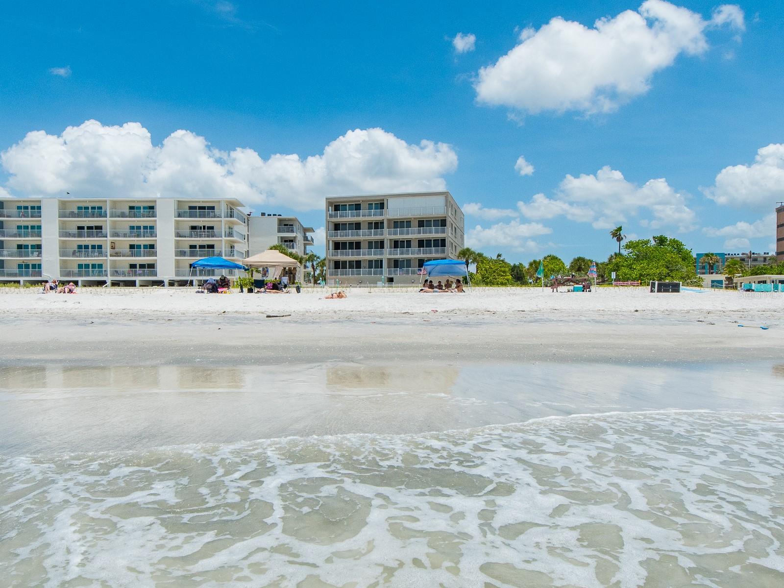 19600 GULF BLVD #102, INDIAN SHORES, FL, 33785
