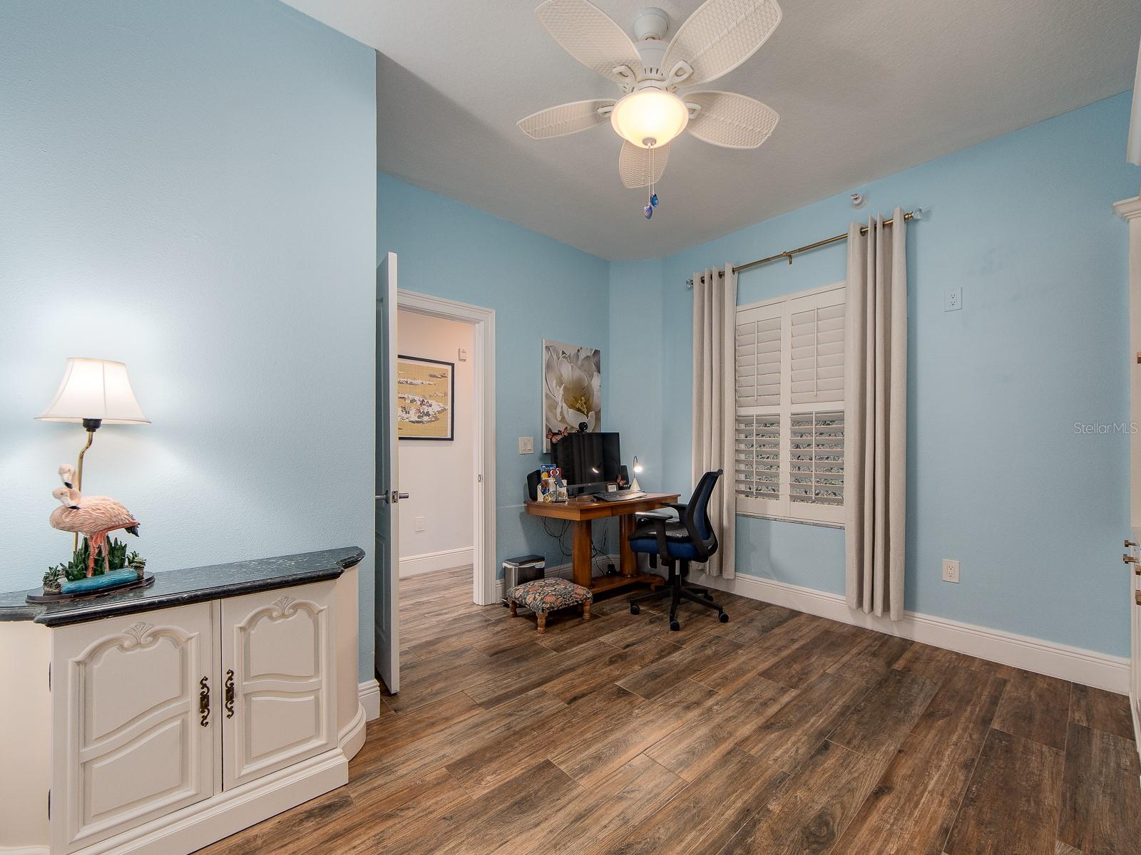 19600 GULF BLVD #102, INDIAN SHORES, FL, 33785