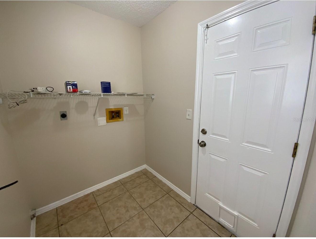 855 JAMAICA RD, VENICE, FL, 34293