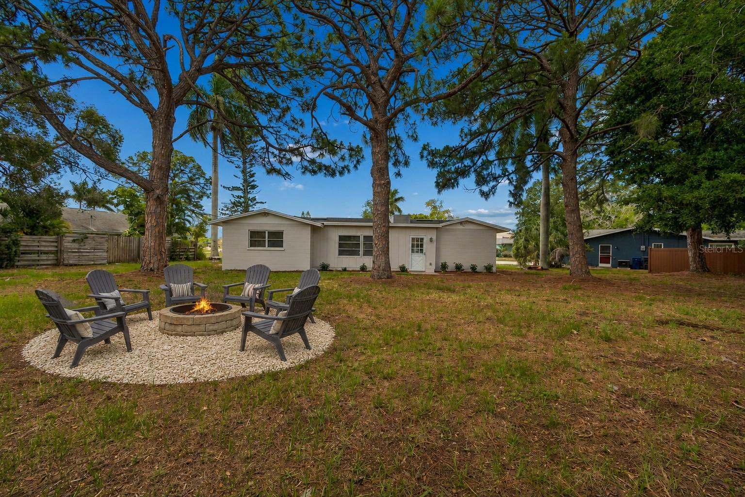 6116 7TH AVENUE DR W, BRADENTON, FL, 34209