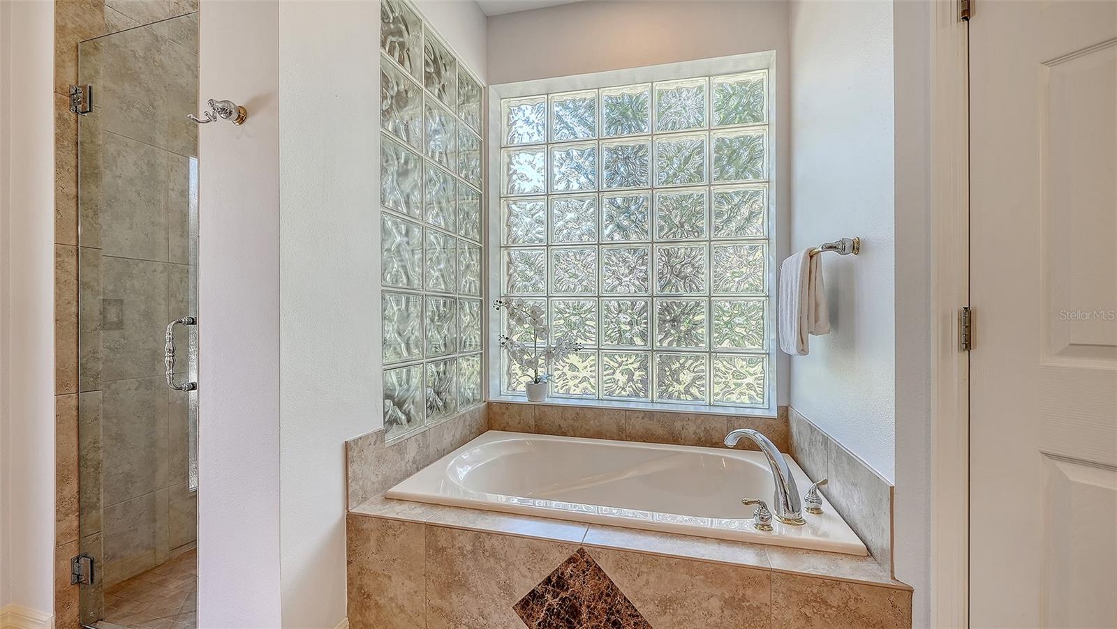 1367 THORNAPPLE DR, OSPREY, FL, 34229