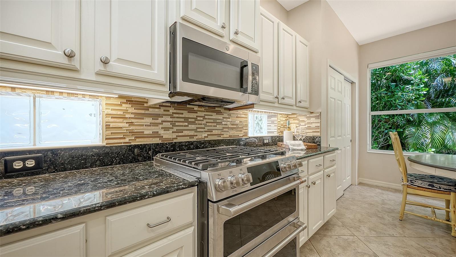 1367 THORNAPPLE DR, OSPREY, FL, 34229