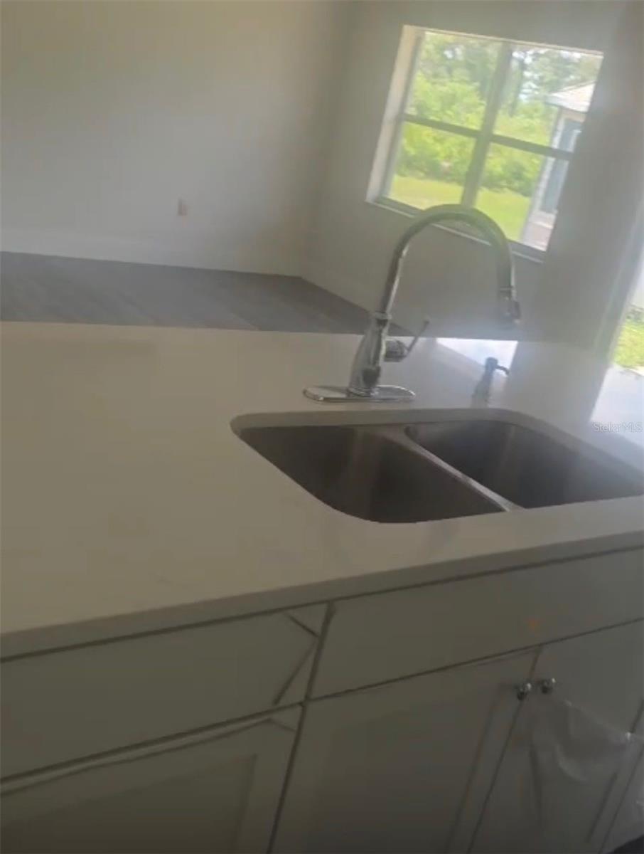 3450 PARK AVE, INDIAN LAKE ESTATES, FL, 33855