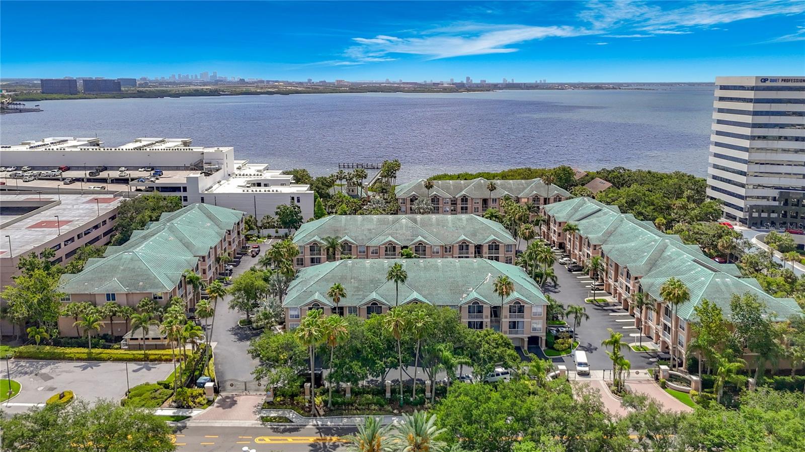 5308 BAY CLUB CIR #5308, TAMPA, FL, 33607