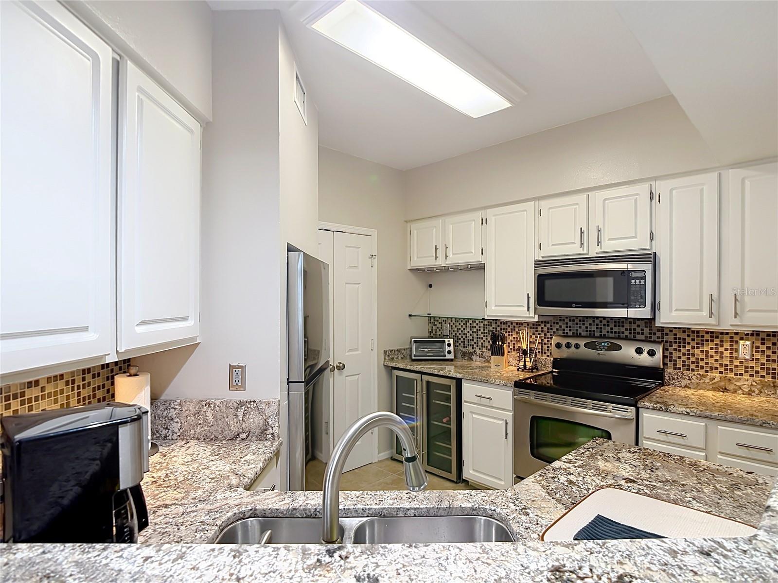 5308 BAY CLUB CIR #5308, TAMPA, FL, 33607