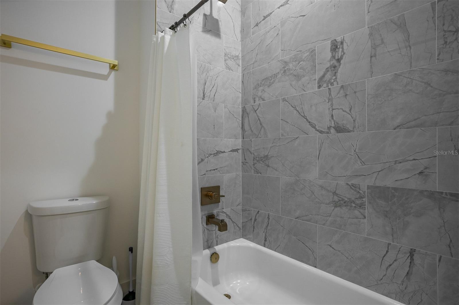 3306 W VAN BUREN DR, TAMPA, FL, 33611