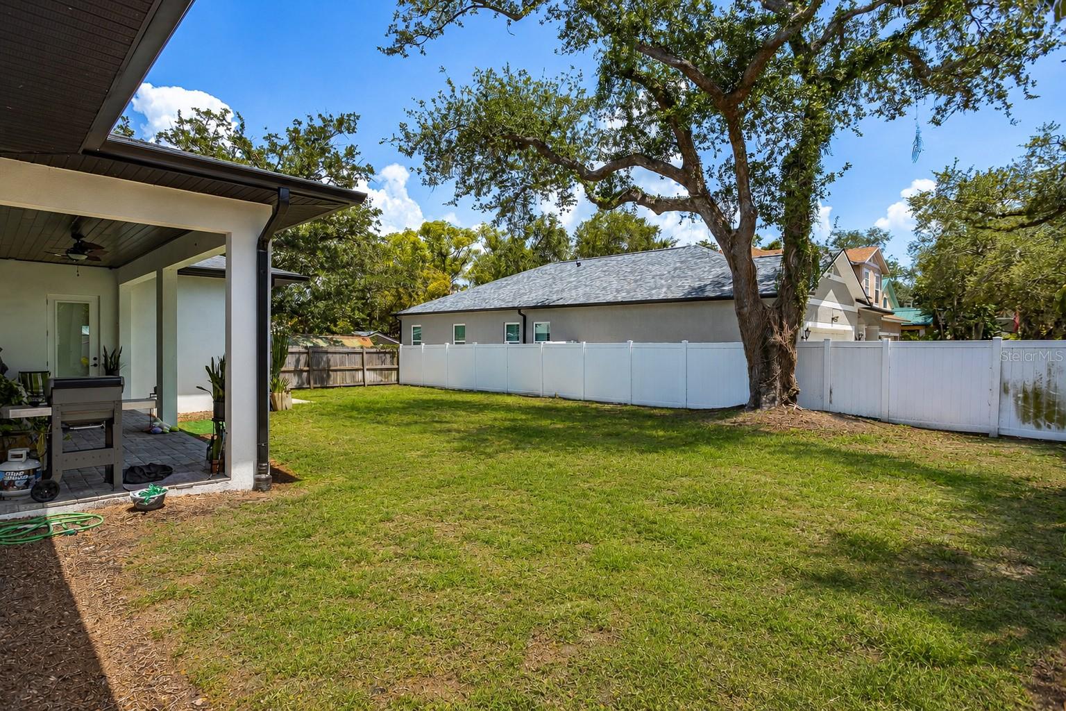 3306 W VAN BUREN DR, TAMPA, FL, 33611