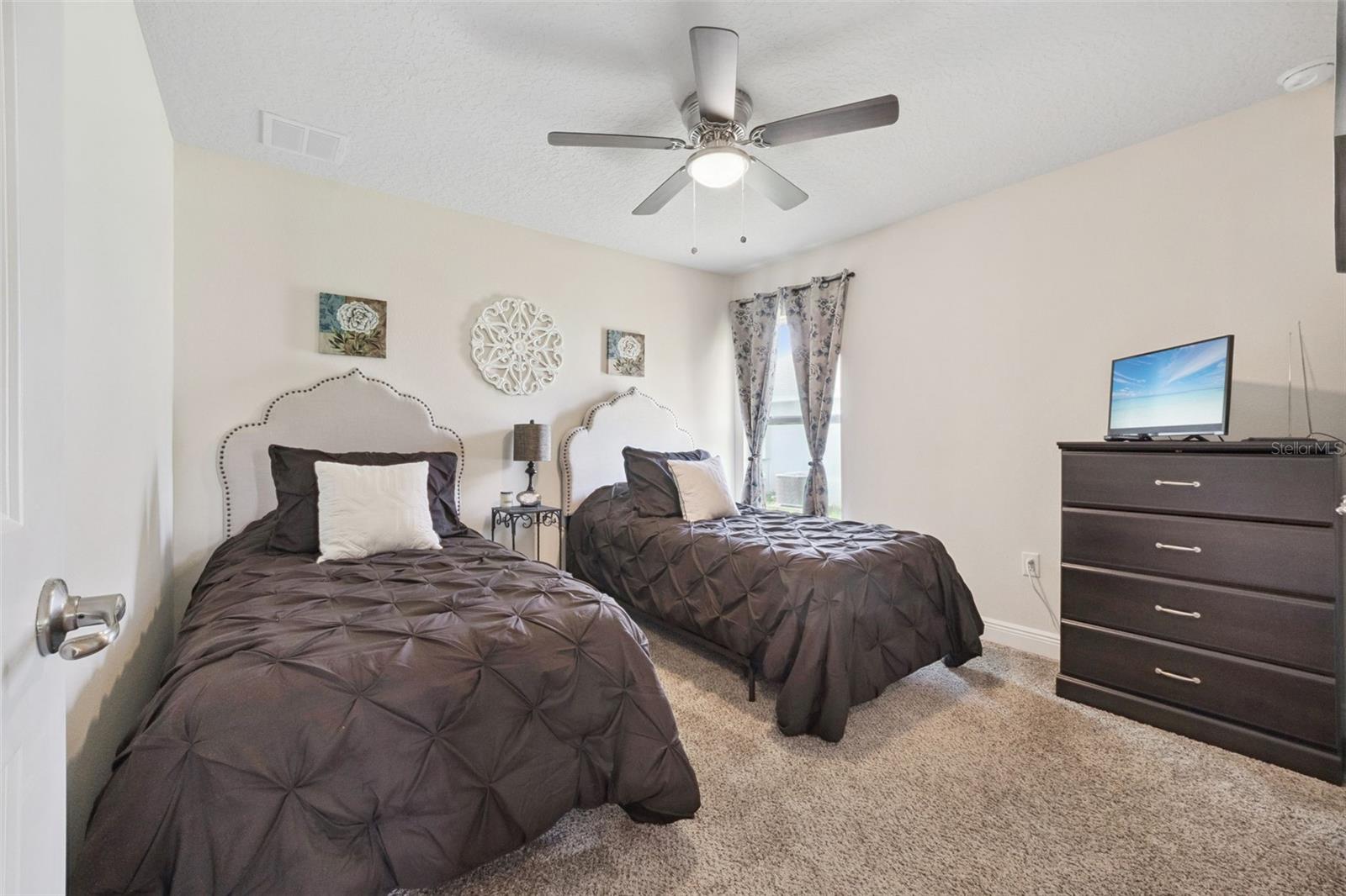 7521 SLOEWOOD DR, LEESBURG, FL, 34748