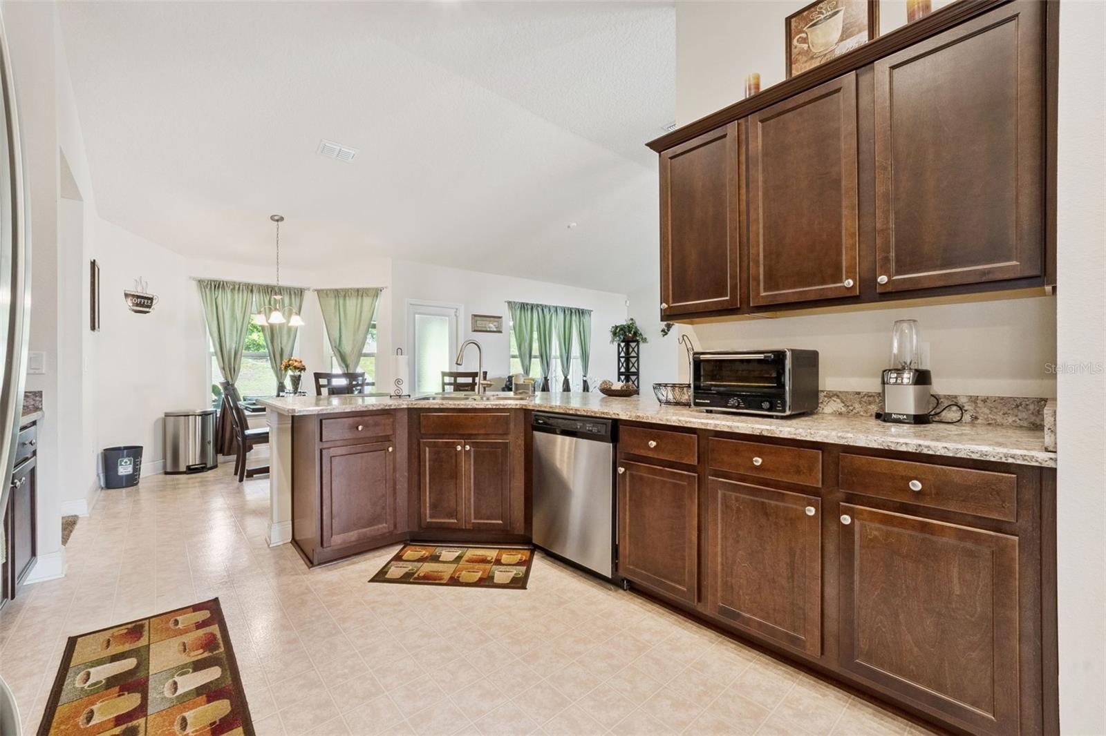 7521 SLOEWOOD DR, LEESBURG, FL, 34748