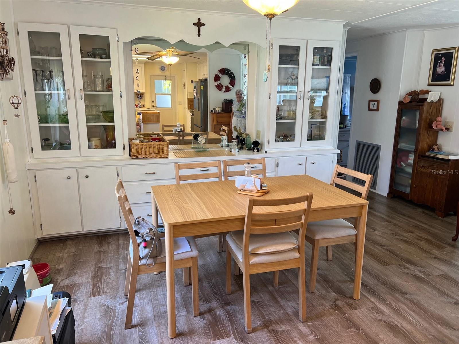 55 PALM FOREST DR, LARGO, FL, 33770