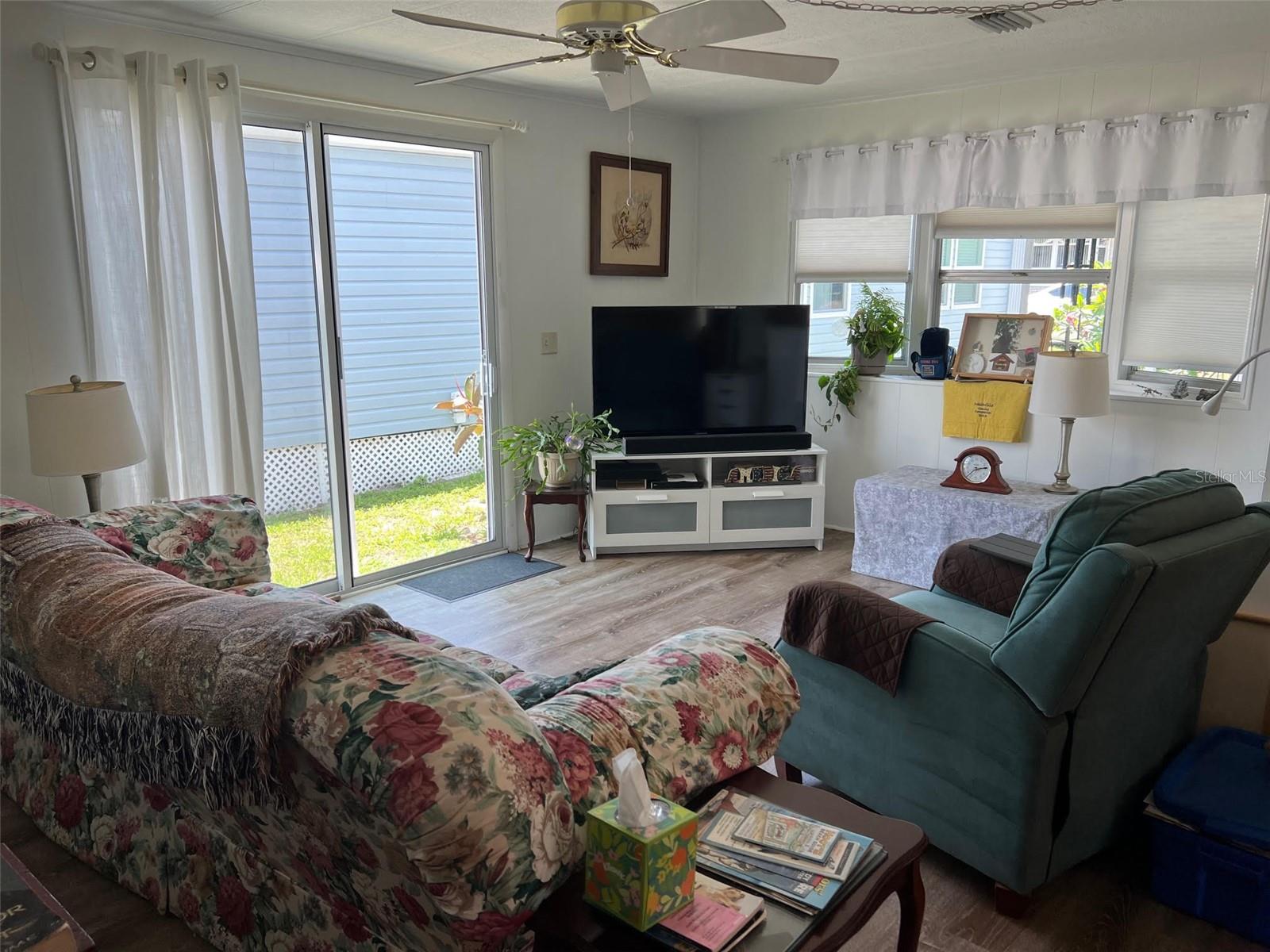 55 PALM FOREST DR, LARGO, FL, 33770