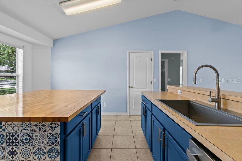 214 COMPASS ROSE DR, GROVELAND, FL, 34736