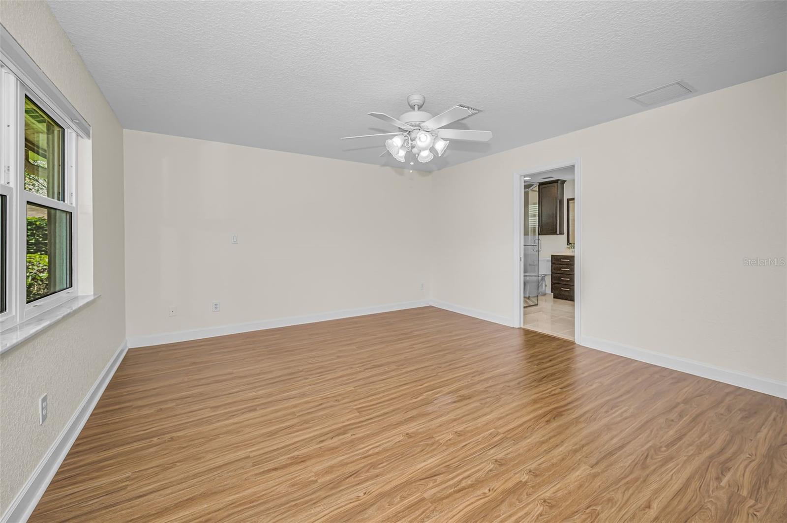 100 ARBOR LN, OLDSMAR, FL, 34677