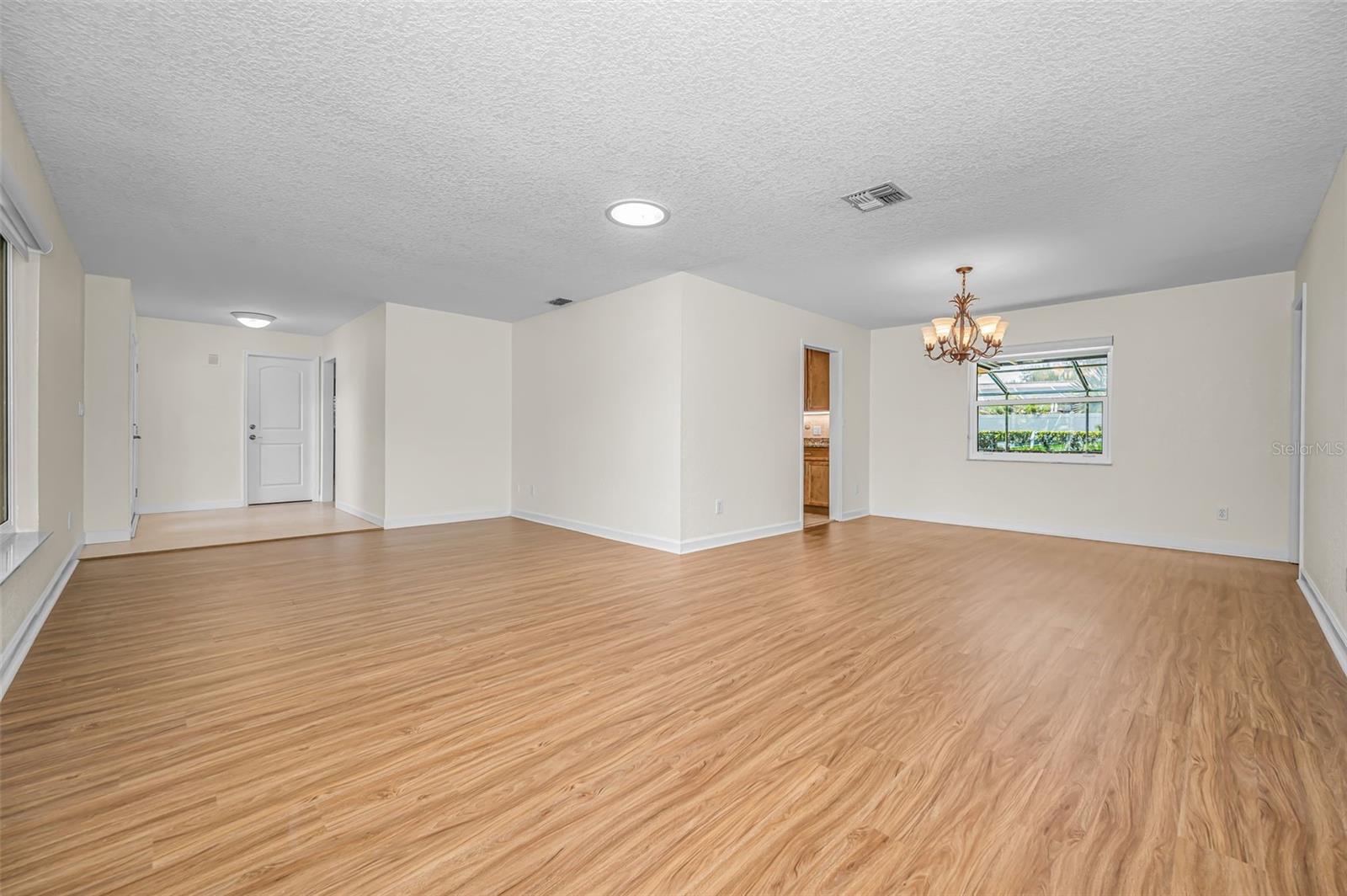 100 ARBOR LN, OLDSMAR, FL, 34677