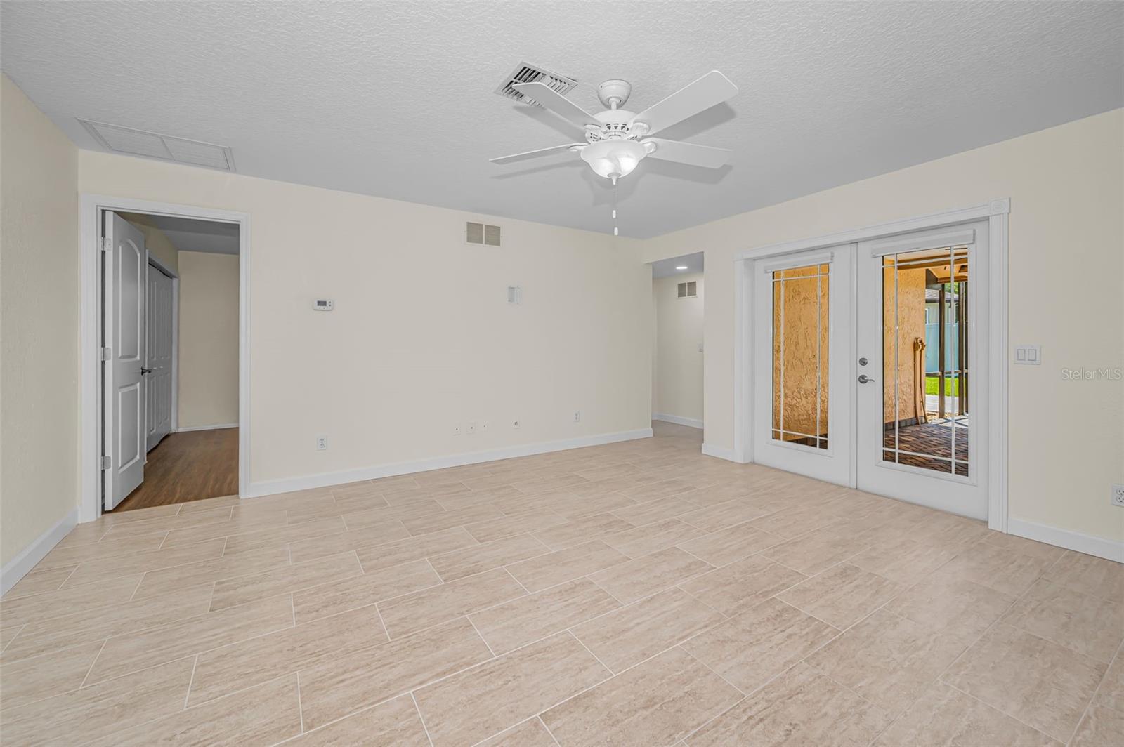 100 ARBOR LN, OLDSMAR, FL, 34677