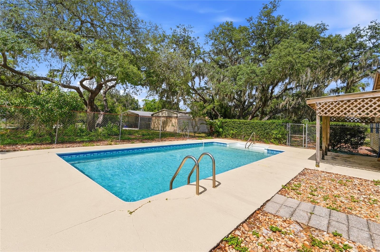 1006 ROBINSON RD, PLANT CITY, FL, 33563
