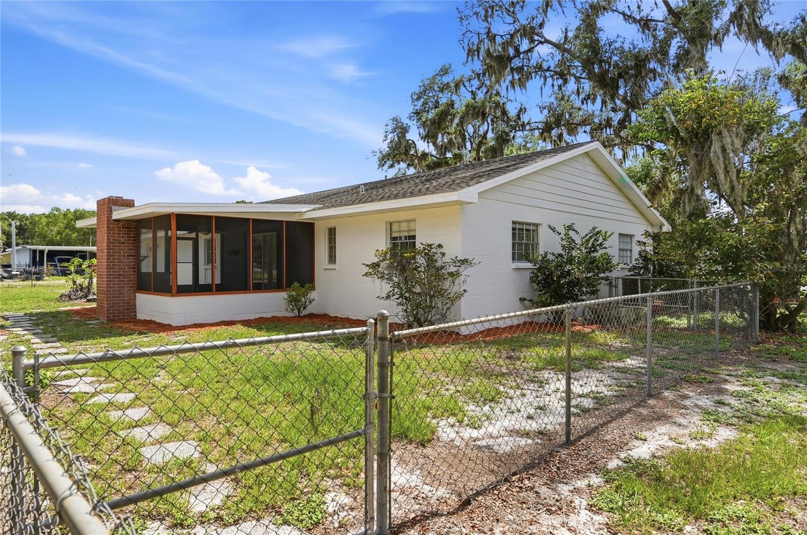 1006 ROBINSON RD, PLANT CITY, FL, 33563