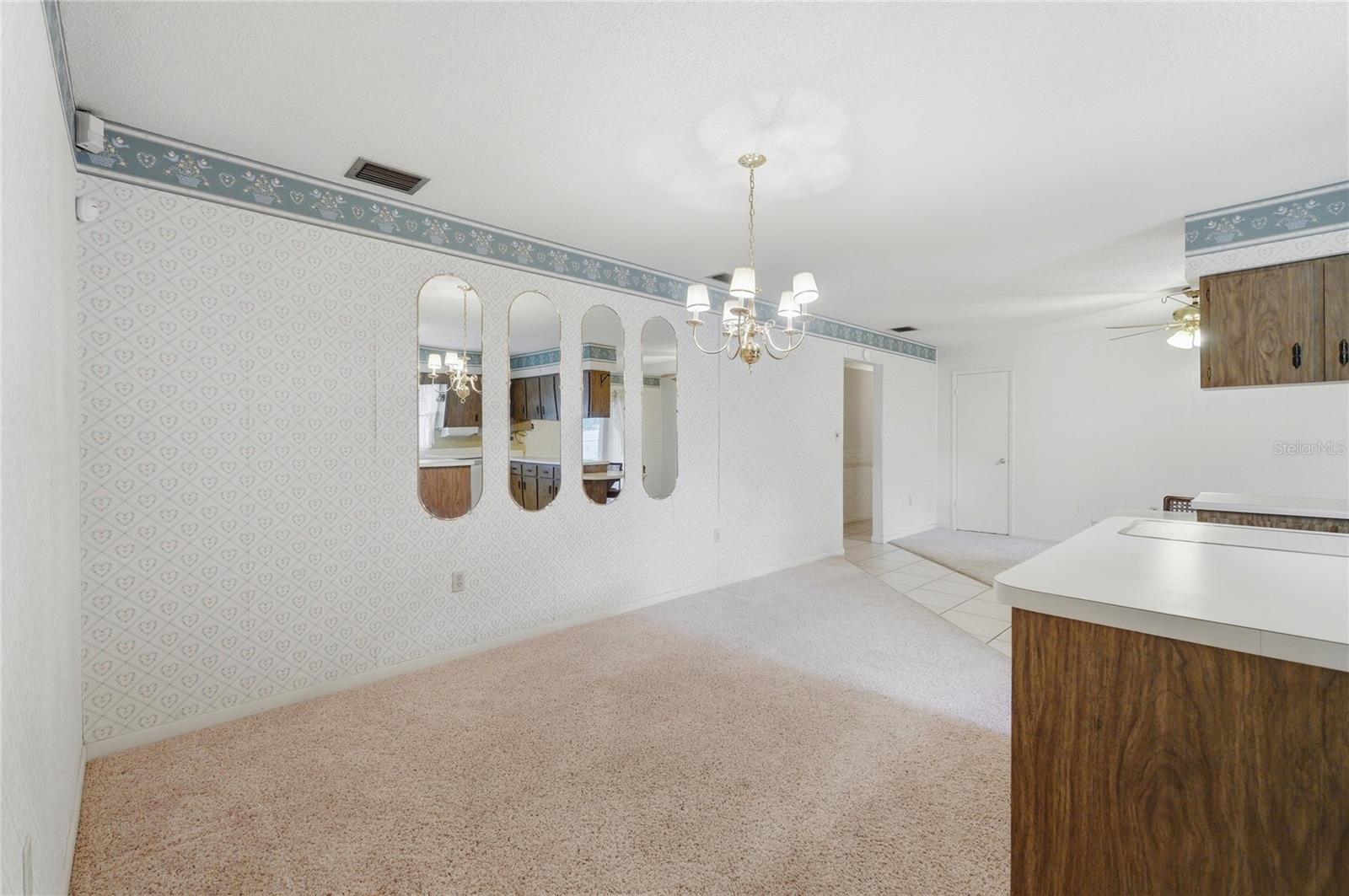 1006 ROBINSON RD, PLANT CITY, FL, 33563
