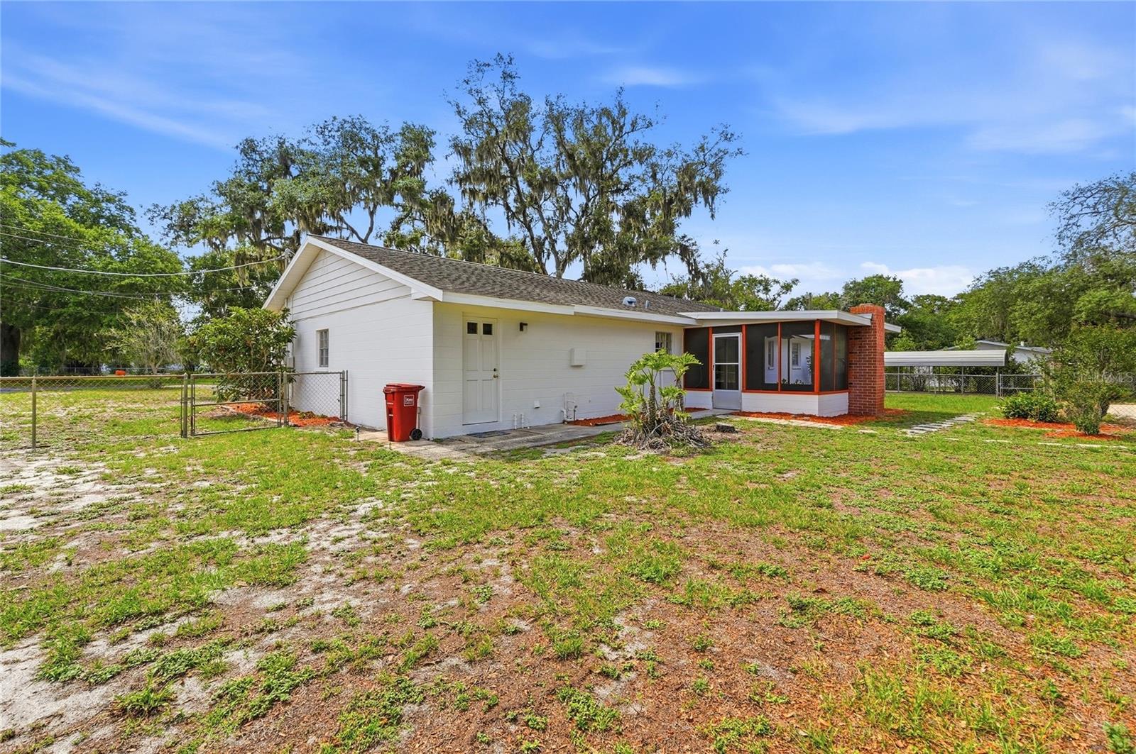 1006 ROBINSON RD, PLANT CITY, FL, 33563