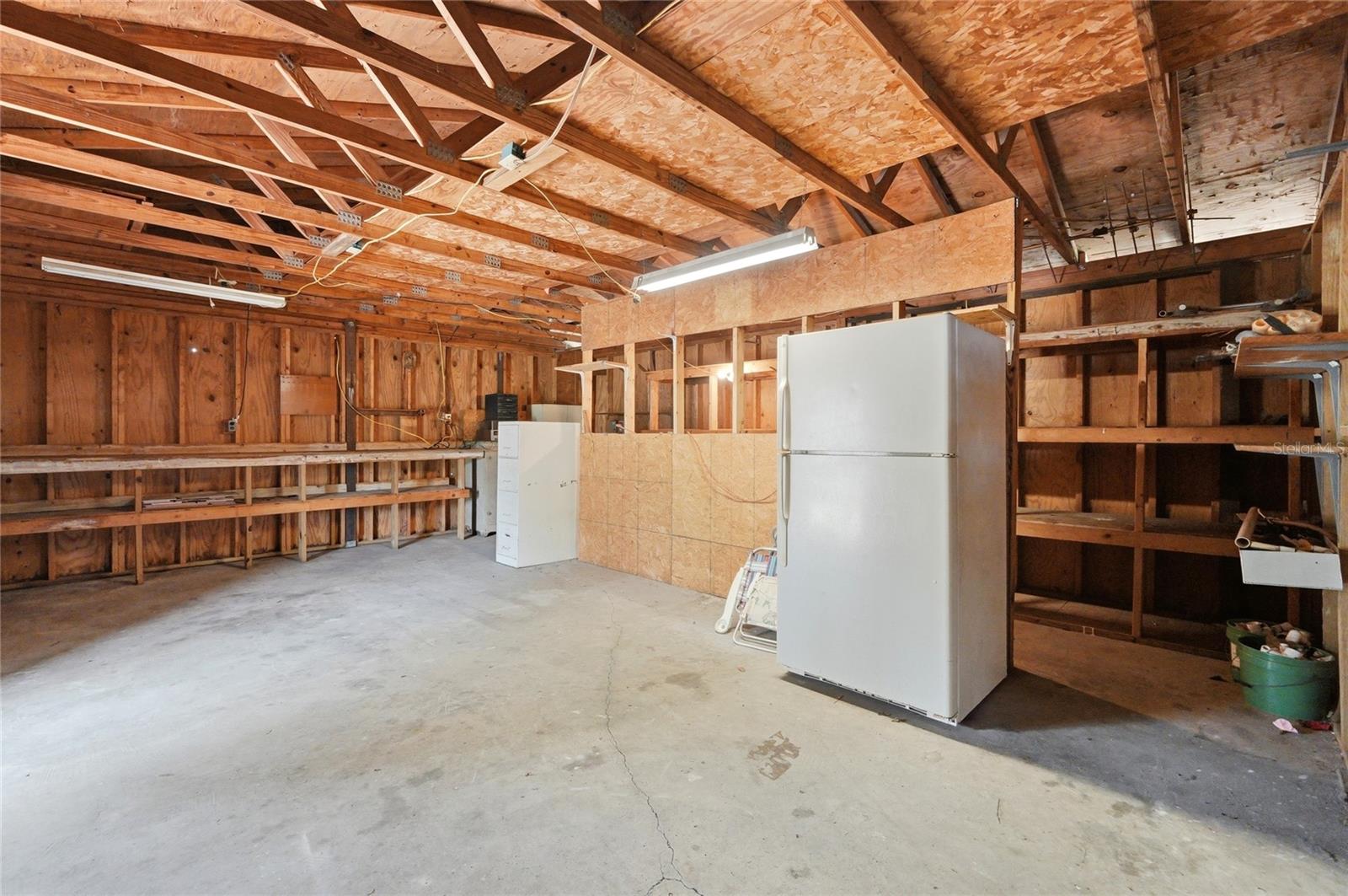 1006 ROBINSON RD, PLANT CITY, FL, 33563