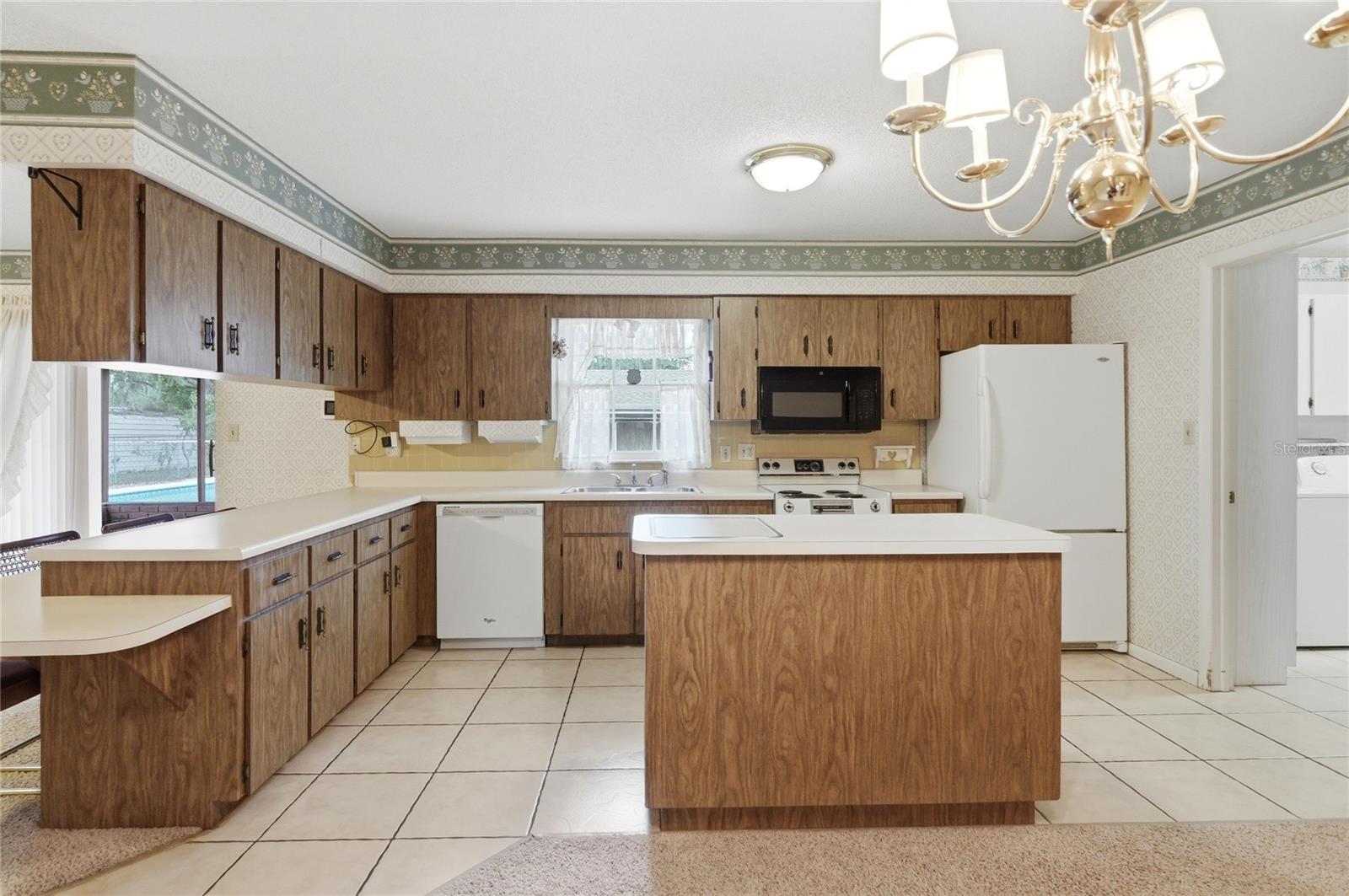 1006 ROBINSON RD, PLANT CITY, FL, 33563
