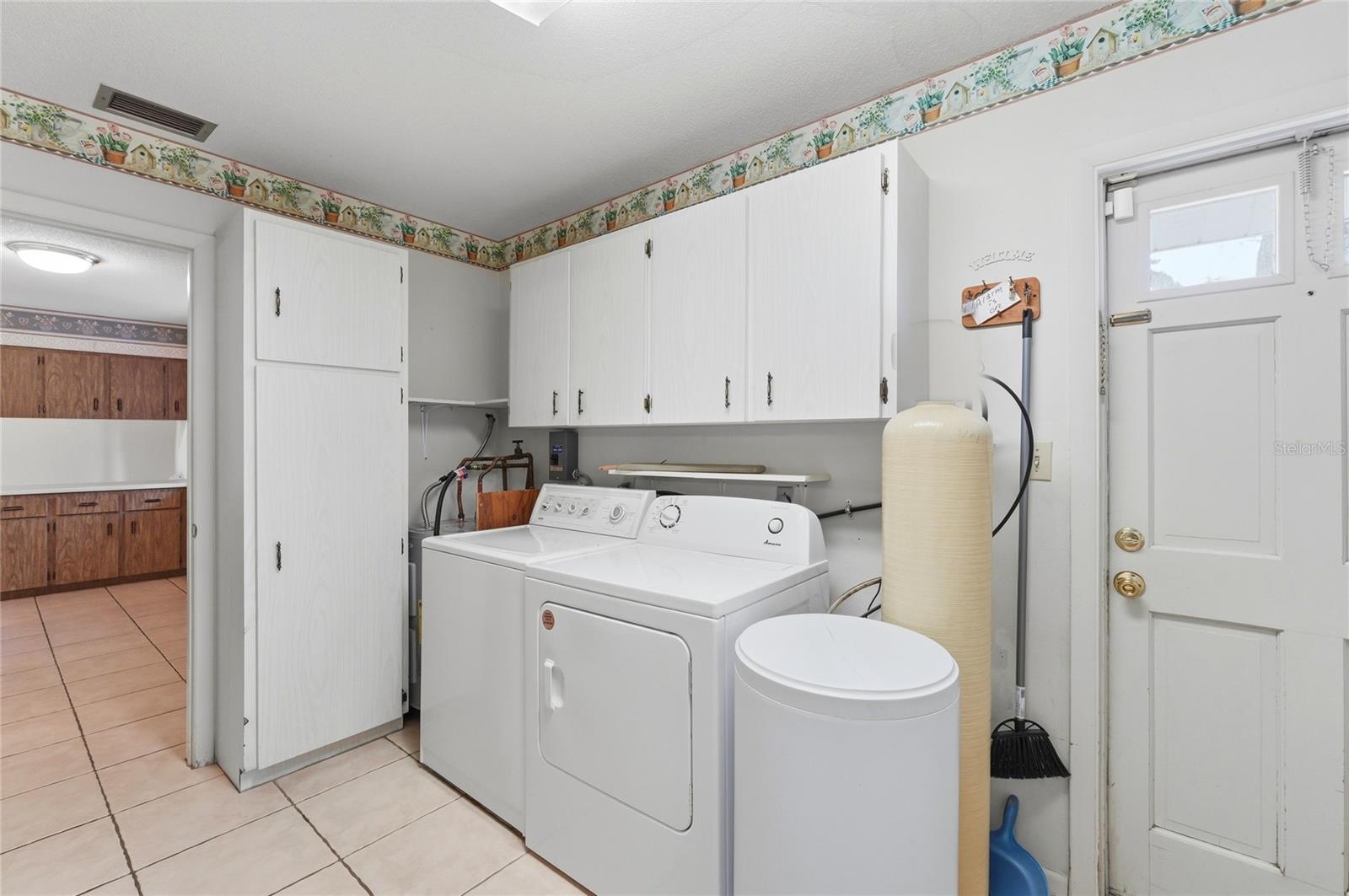 1006 ROBINSON RD, PLANT CITY, FL, 33563