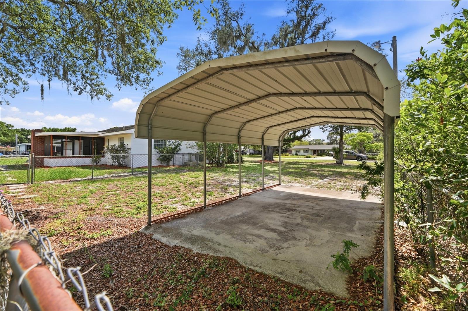1006 ROBINSON RD, PLANT CITY, FL, 33563