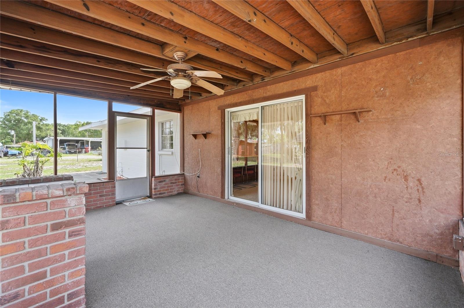 1006 ROBINSON RD, PLANT CITY, FL, 33563