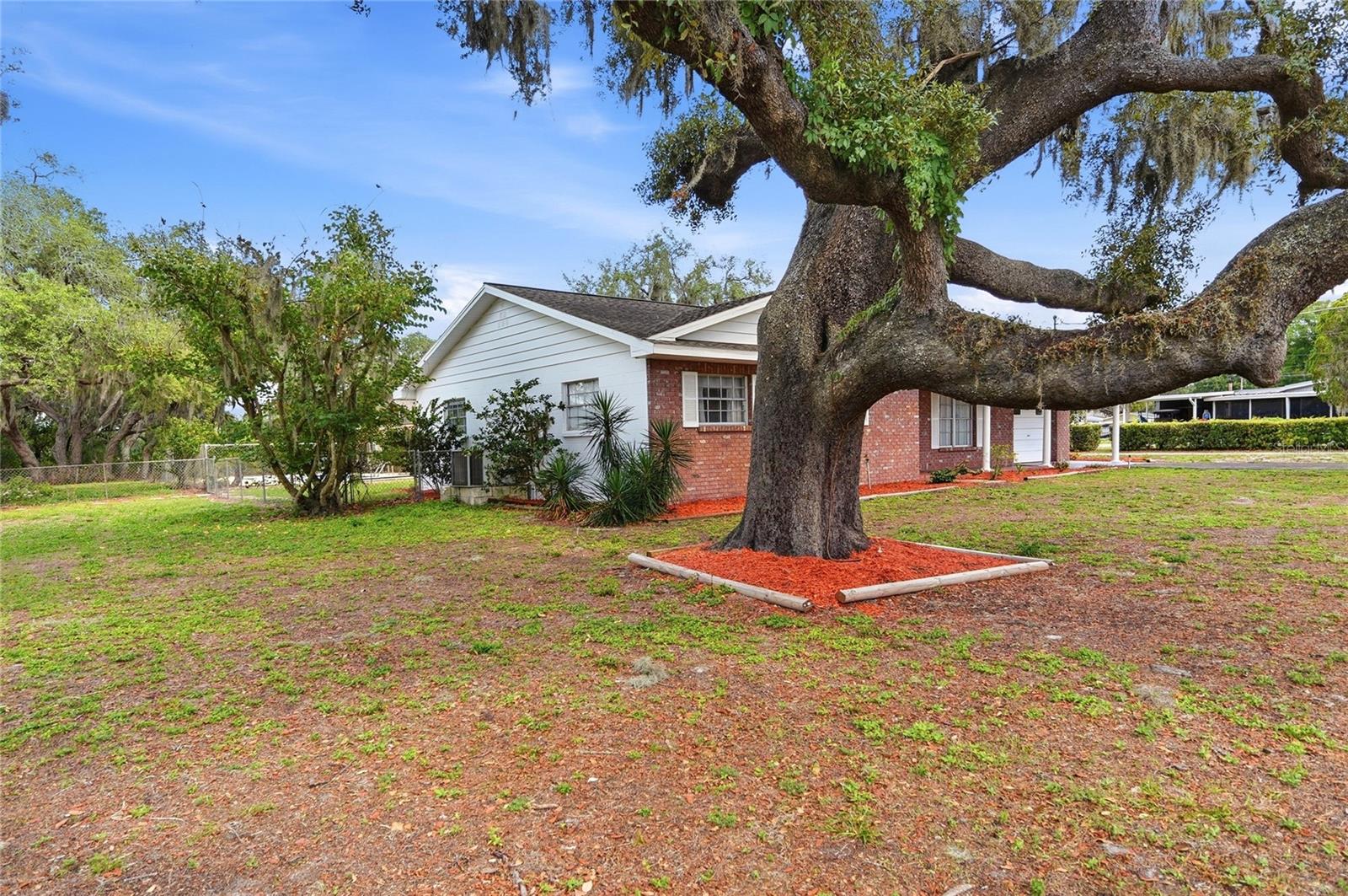 1006 ROBINSON RD, PLANT CITY, FL, 33563