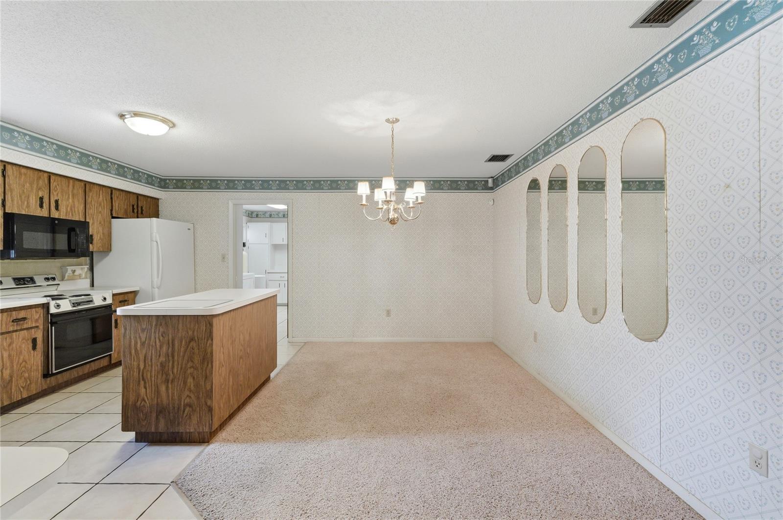 1006 ROBINSON RD, PLANT CITY, FL, 33563