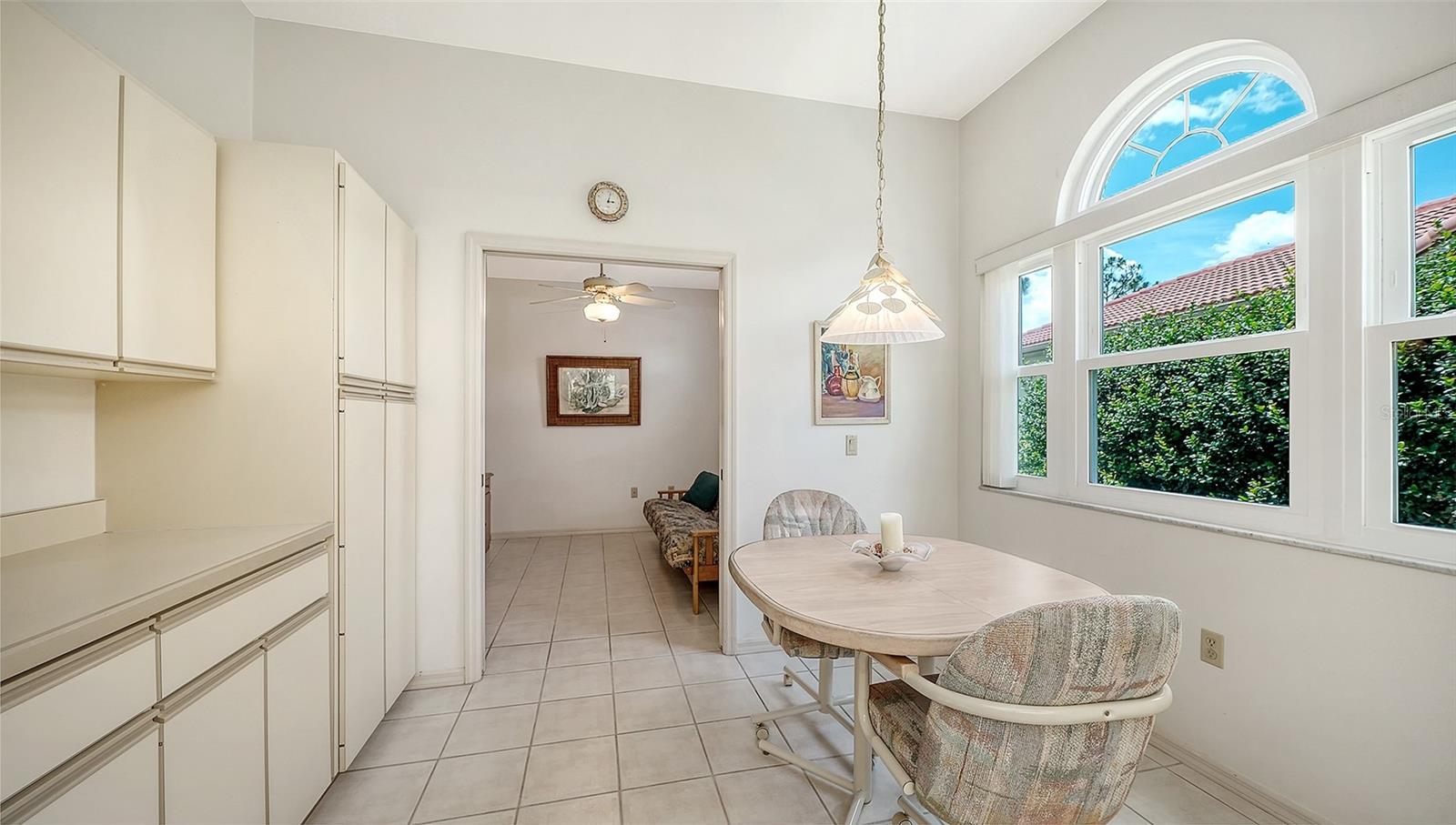 3374 W CHELMSFORD CT #9, SARASOTA, FL, 34235