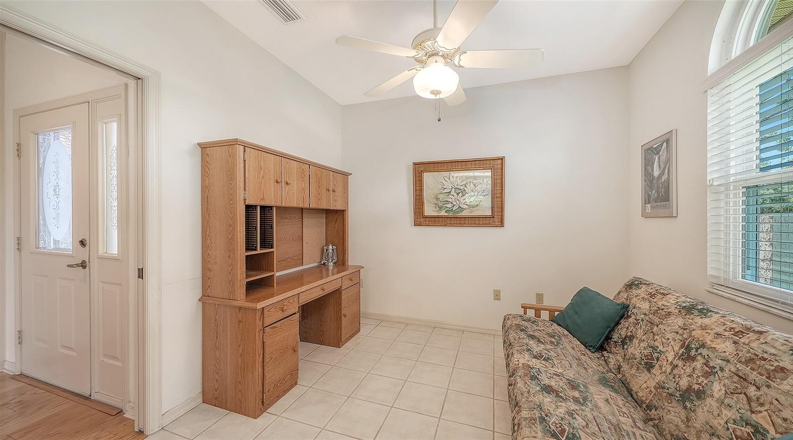 3374 W CHELMSFORD CT #9, SARASOTA, FL, 34235