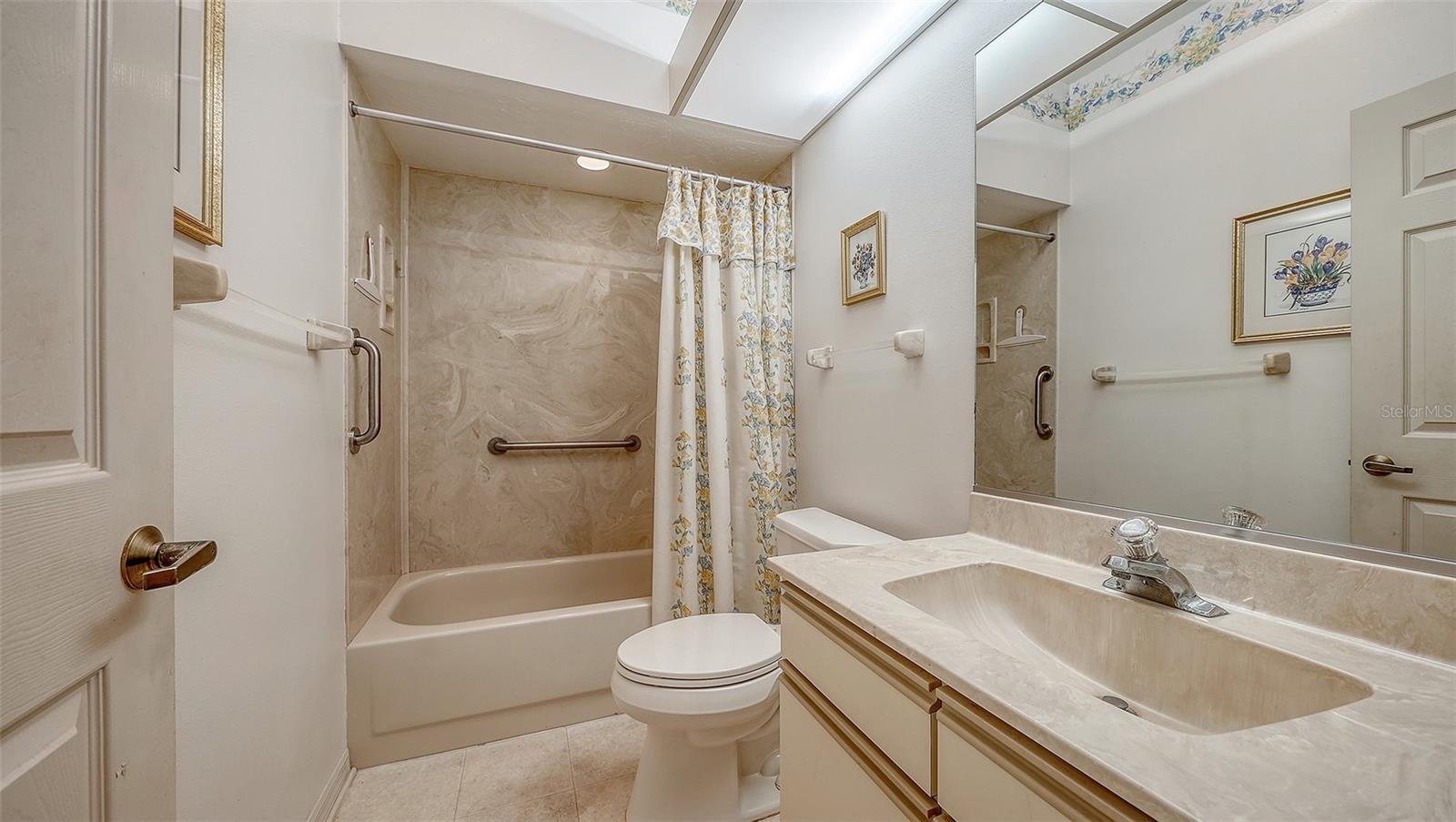 3374 W CHELMSFORD CT #9, SARASOTA, FL, 34235