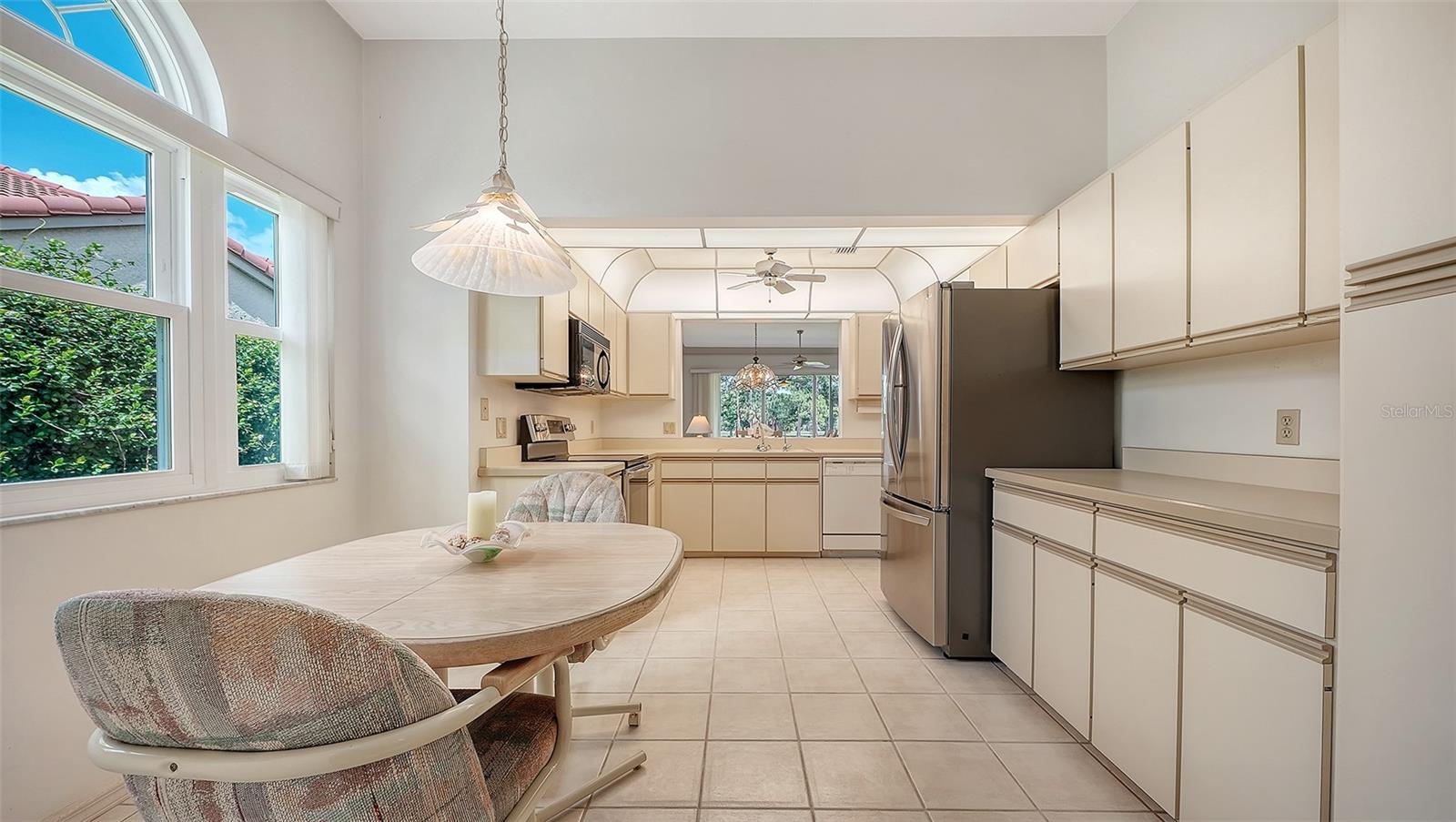 3374 W CHELMSFORD CT #9, SARASOTA, FL, 34235