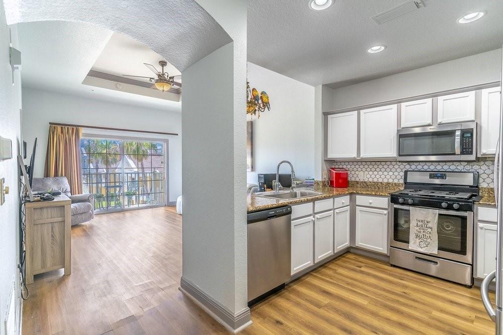 1322 SEVEN EAGLES CT #302, REUNION, FL, 34747