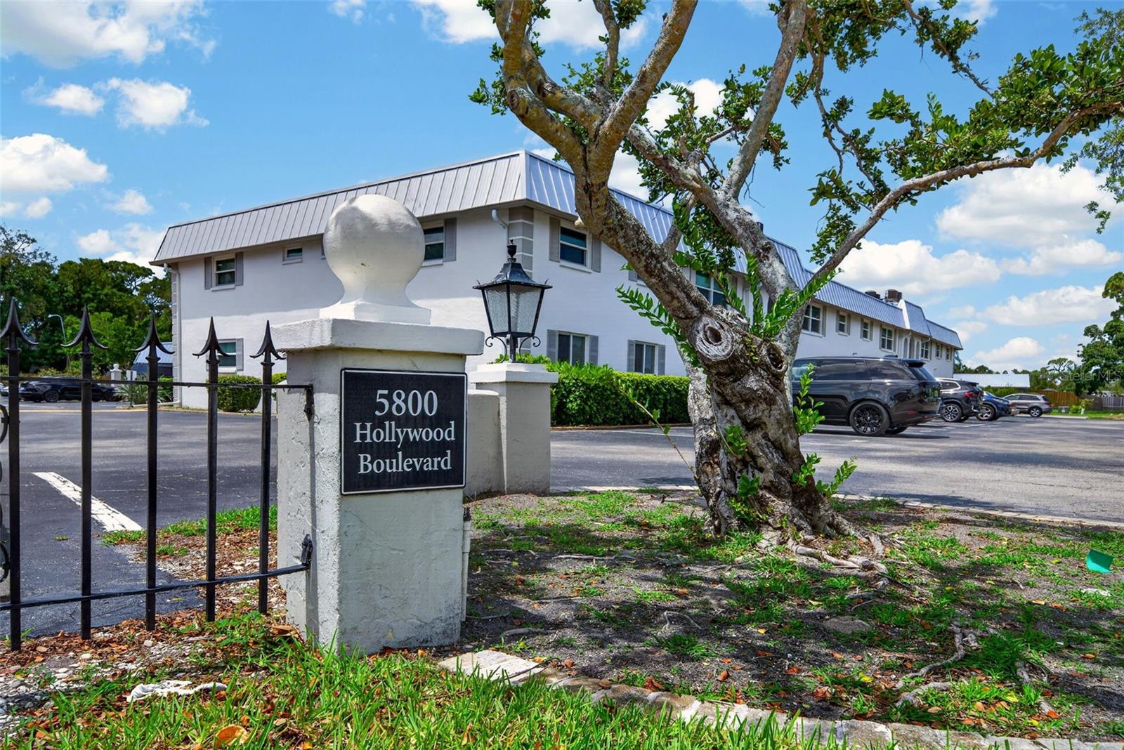 5800 HOLLYWOOD BLVD #112, SARASOTA, FL, 34231