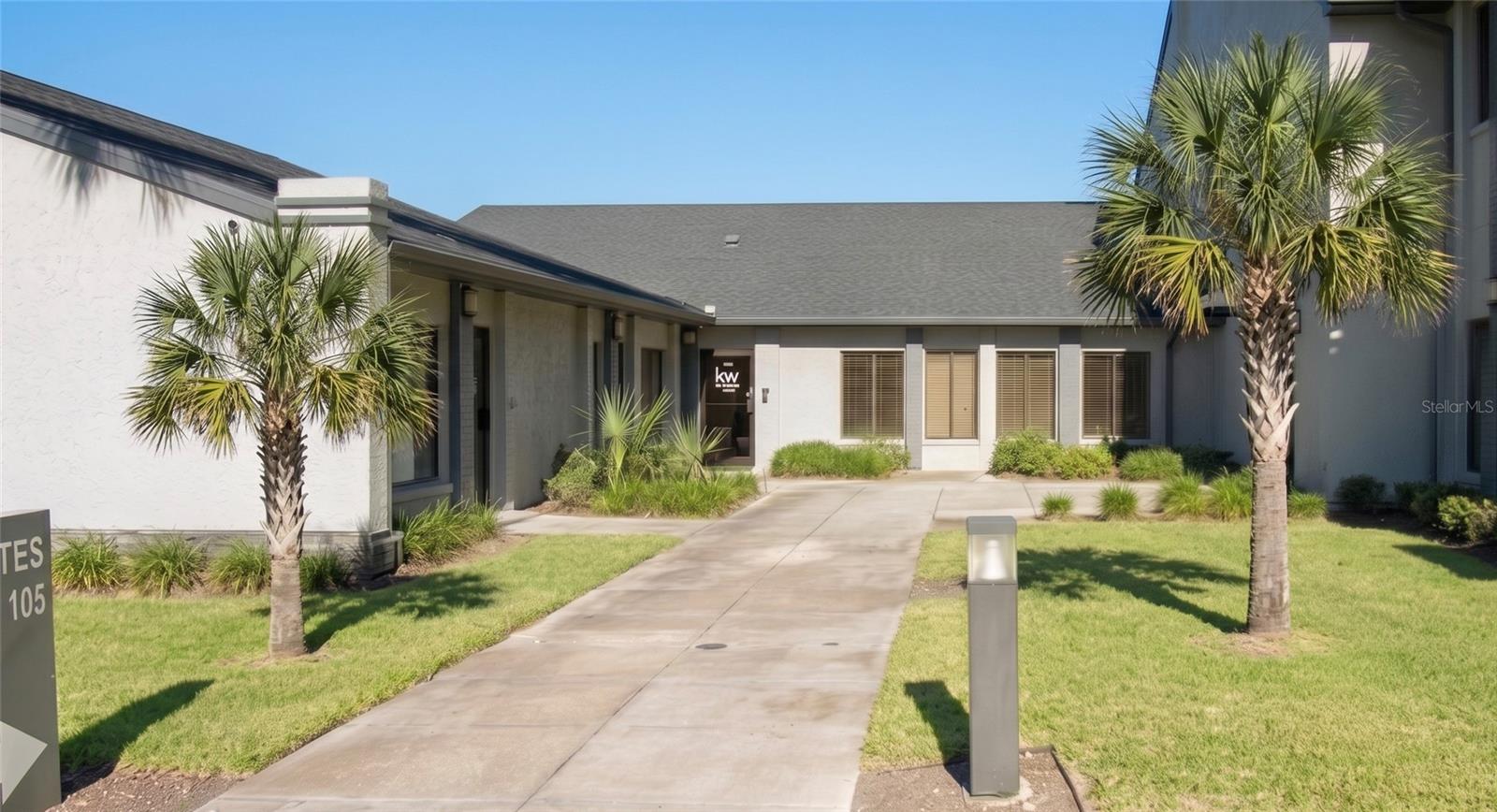 30522 US HIGHWAY 19 N #105, PALM HARBOR, FL, 34684
