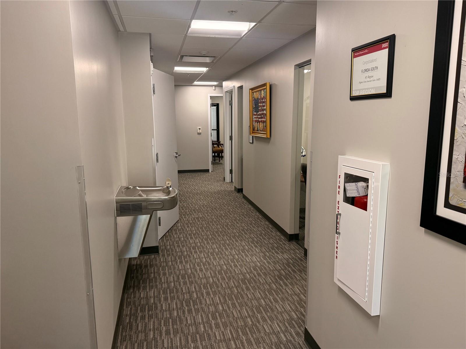 30522 US HIGHWAY 19 N #105, PALM HARBOR, FL, 34684