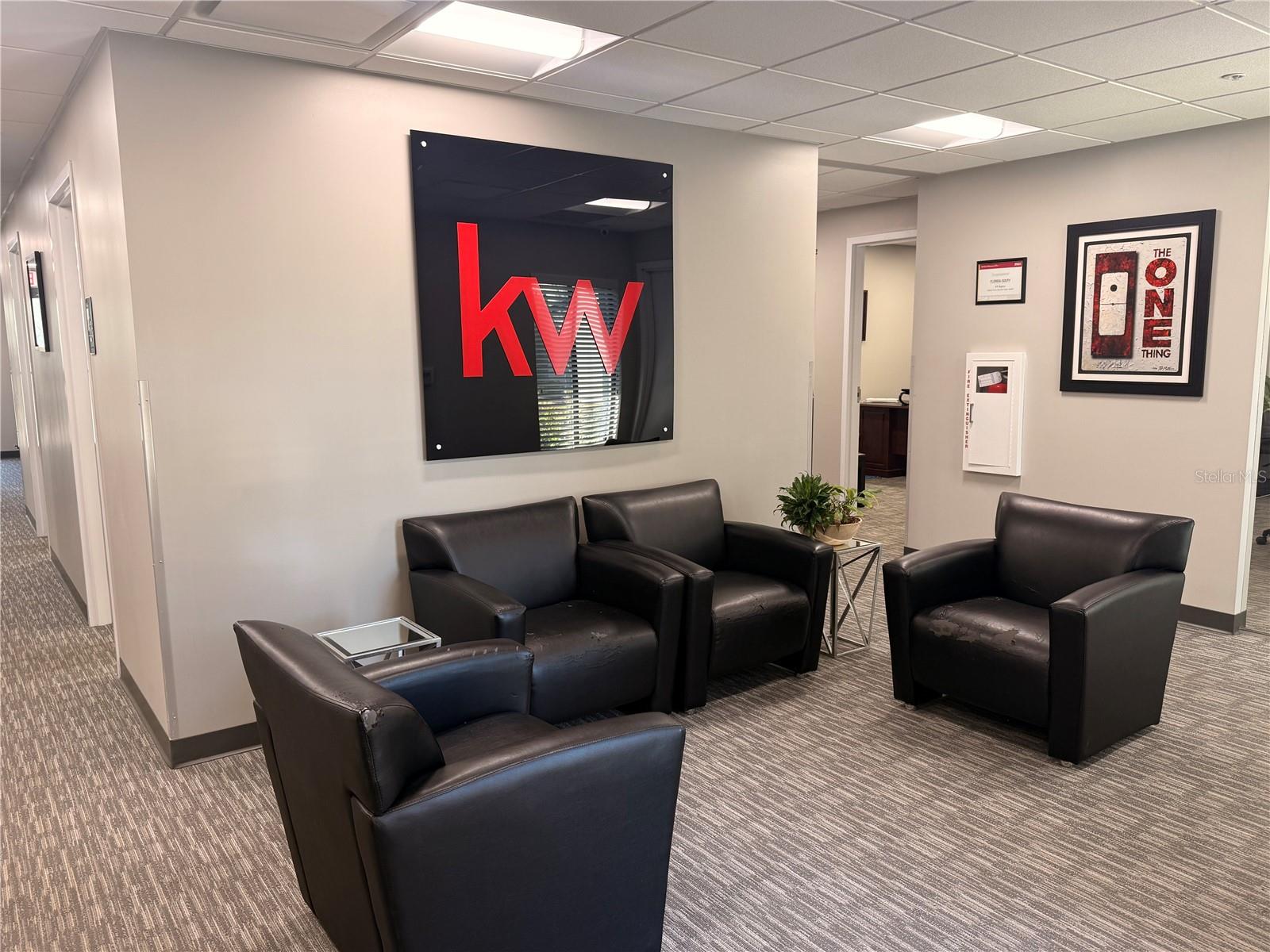 30522 US HIGHWAY 19 N #105, PALM HARBOR, FL, 34684