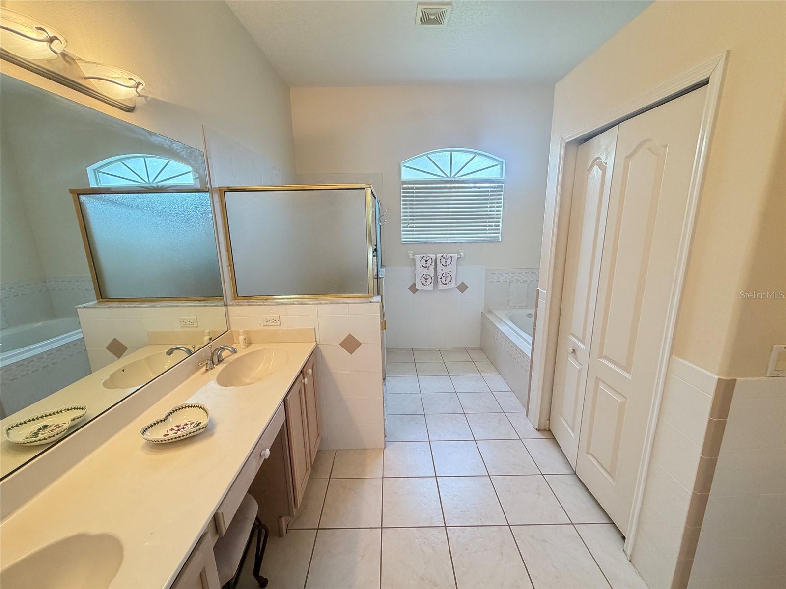 2734 WINDSORGATE LN, ORLANDO, FL, 32828