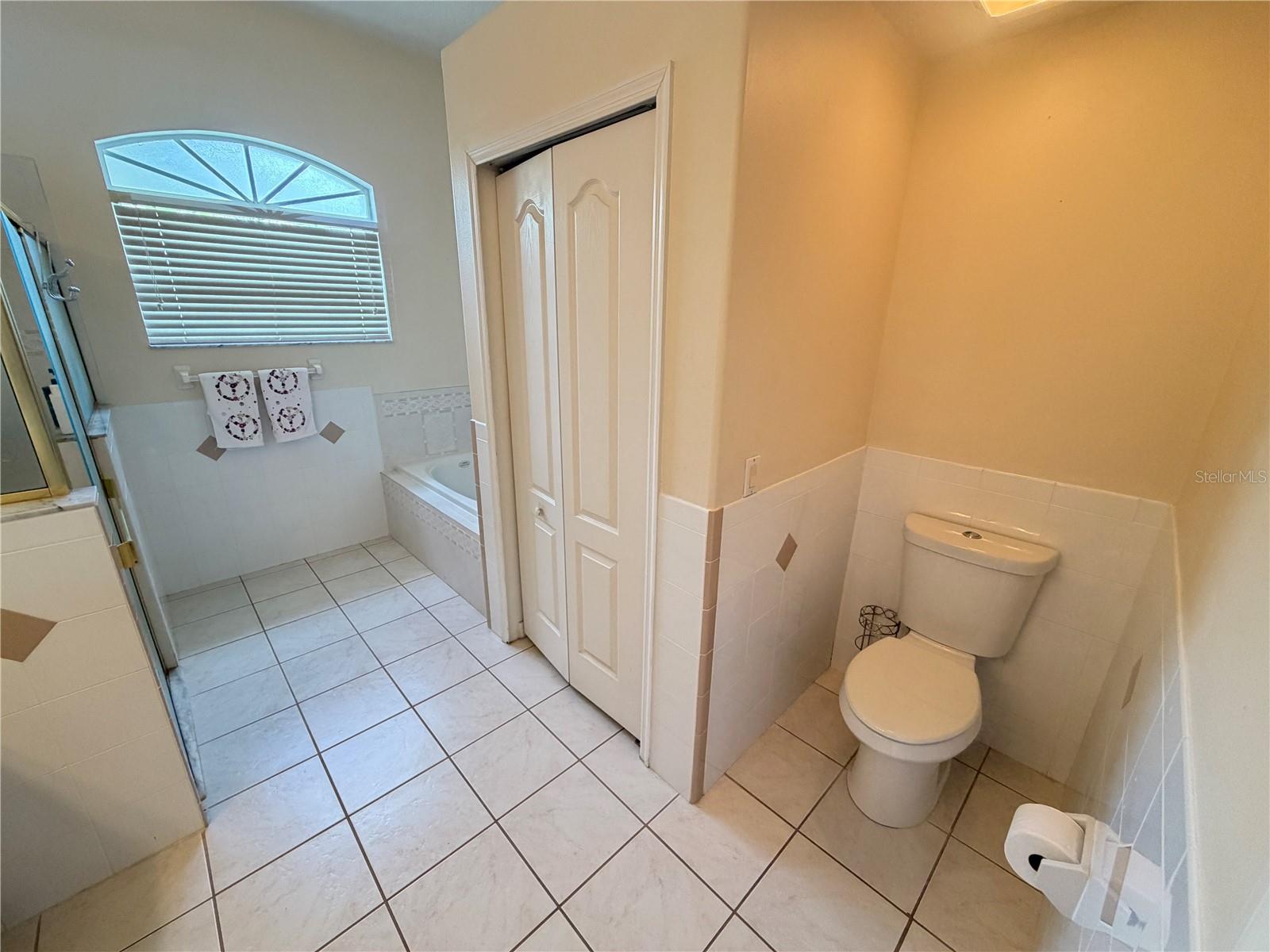 2734 WINDSORGATE LN, ORLANDO, FL, 32828