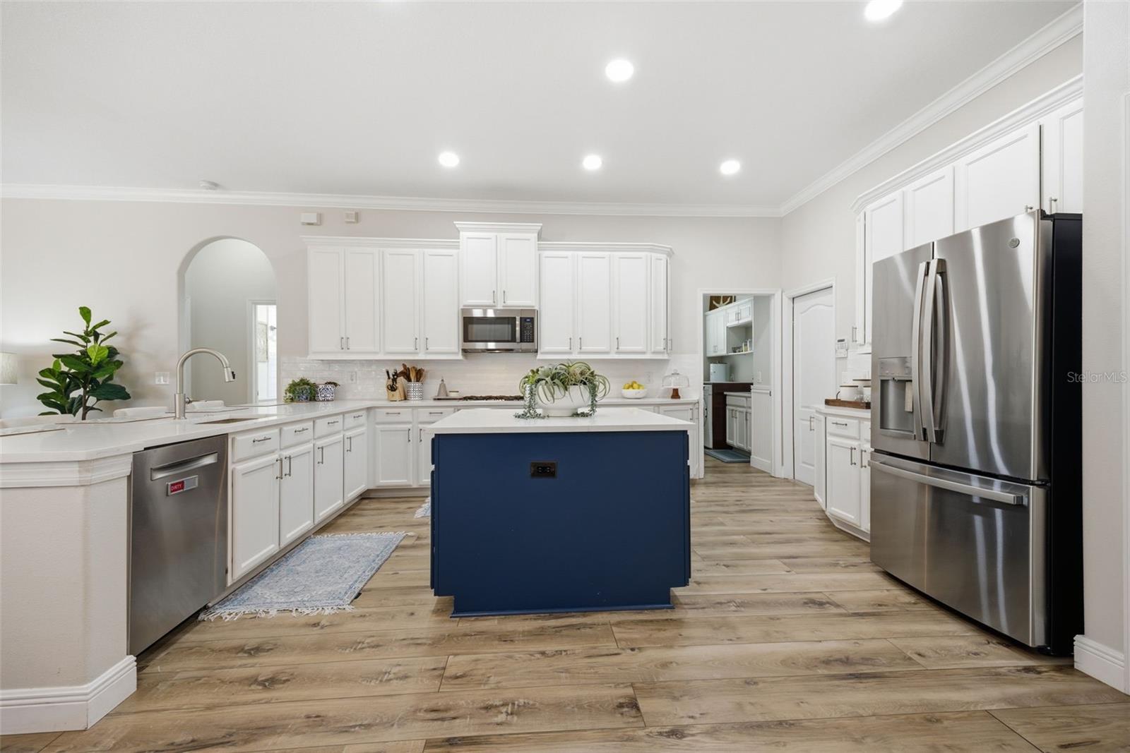 27309 FORDHAM DR, WESLEY CHAPEL, FL, 33544