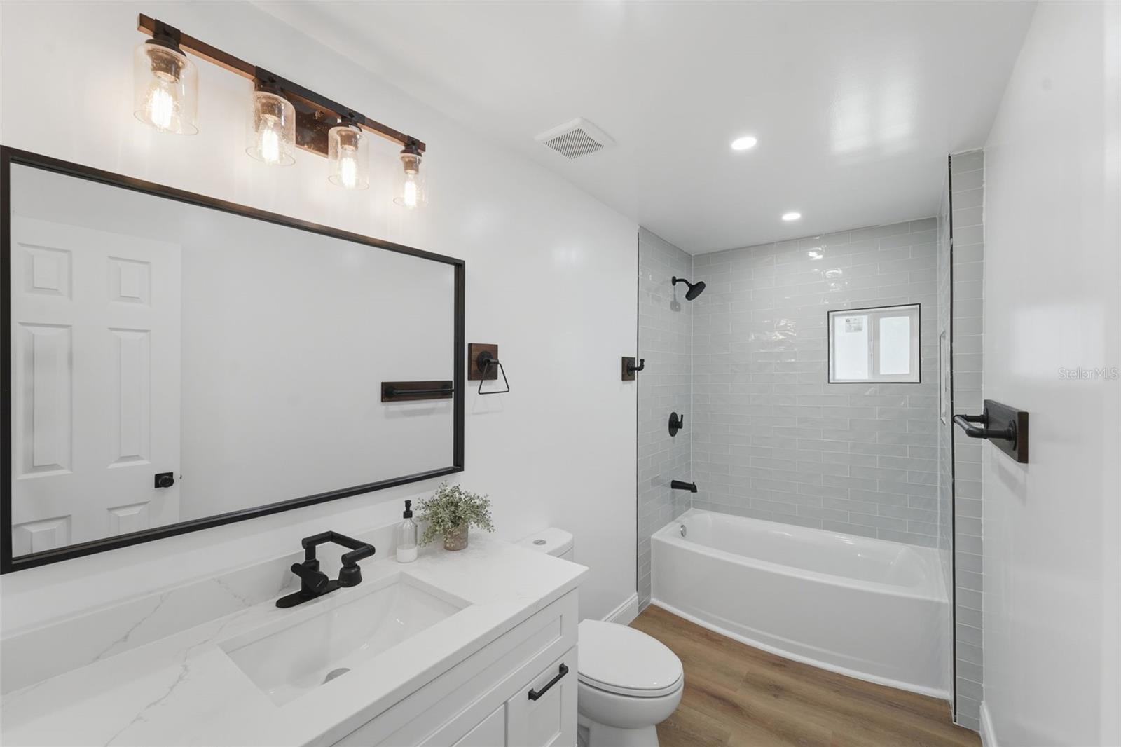 1507 YVONNE, APOPKA, FL, 32712
