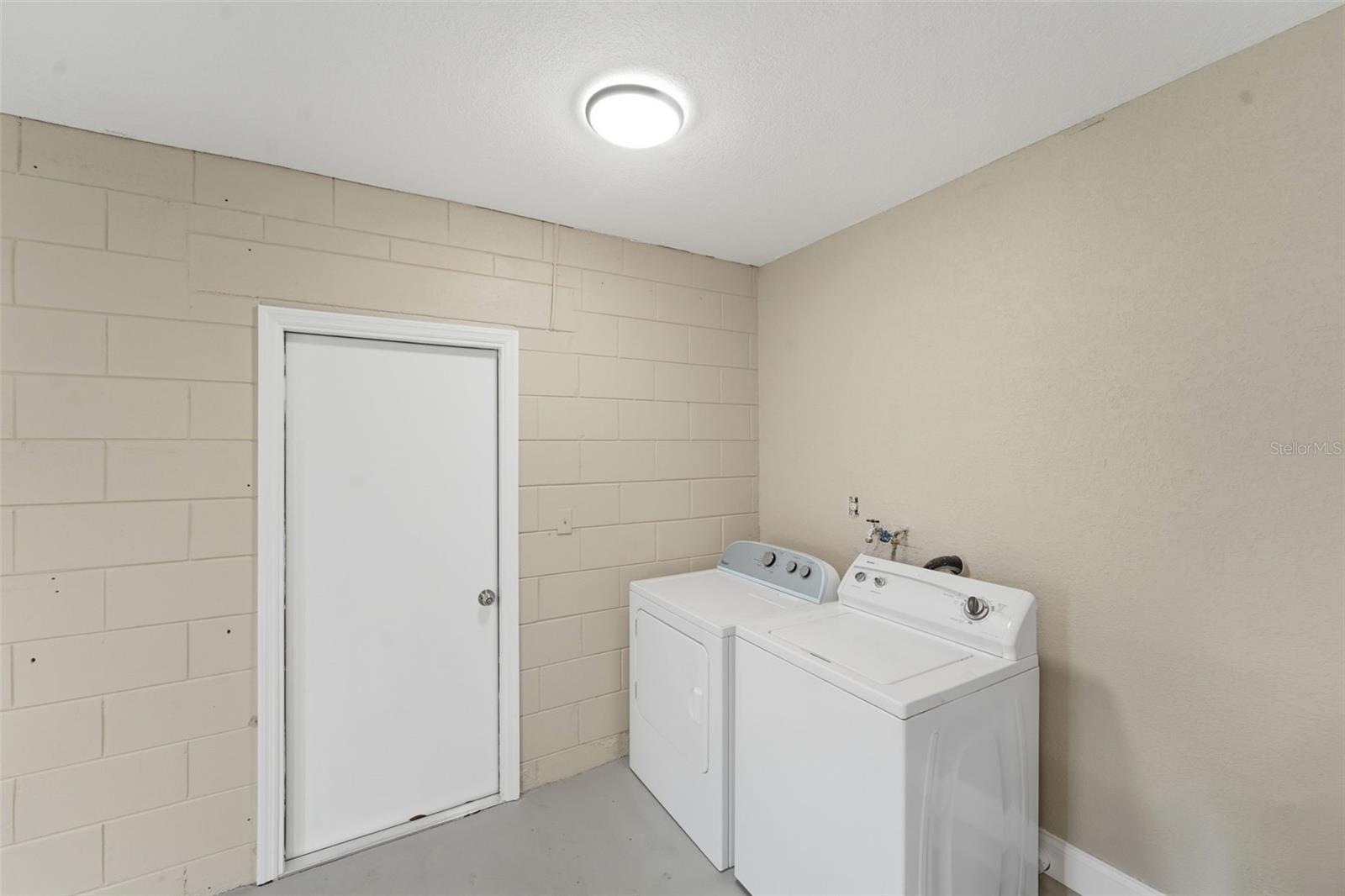 1507 YVONNE, APOPKA, FL, 32712