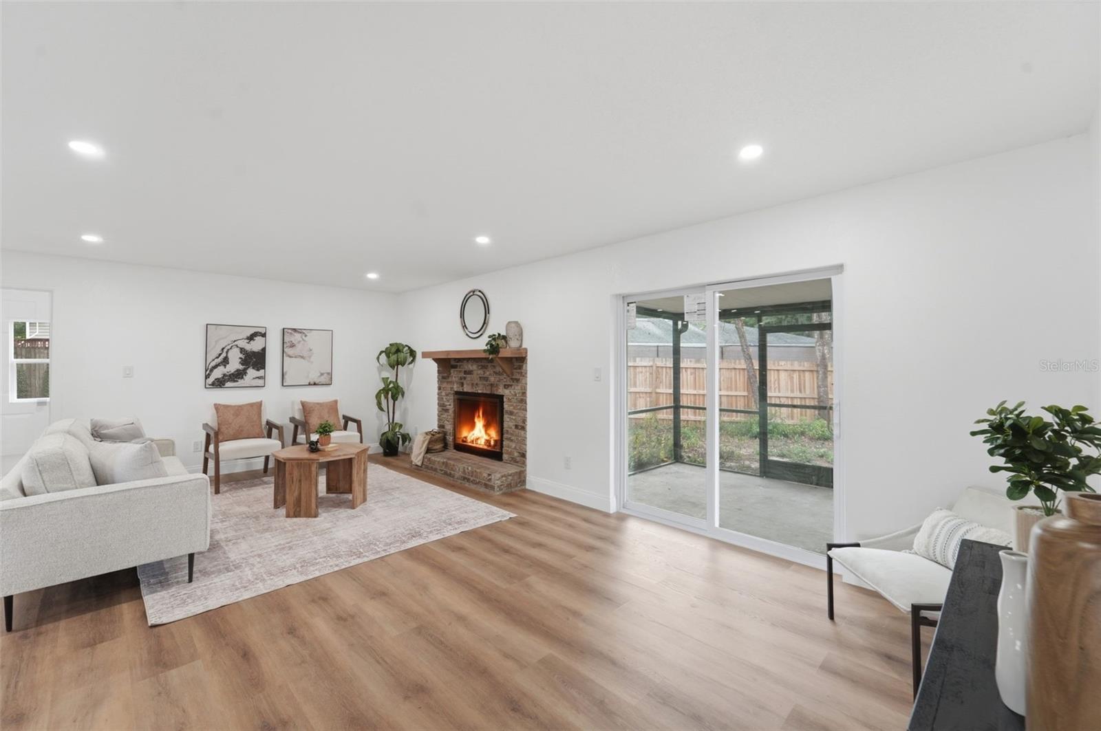 1507 YVONNE, APOPKA, FL, 32712