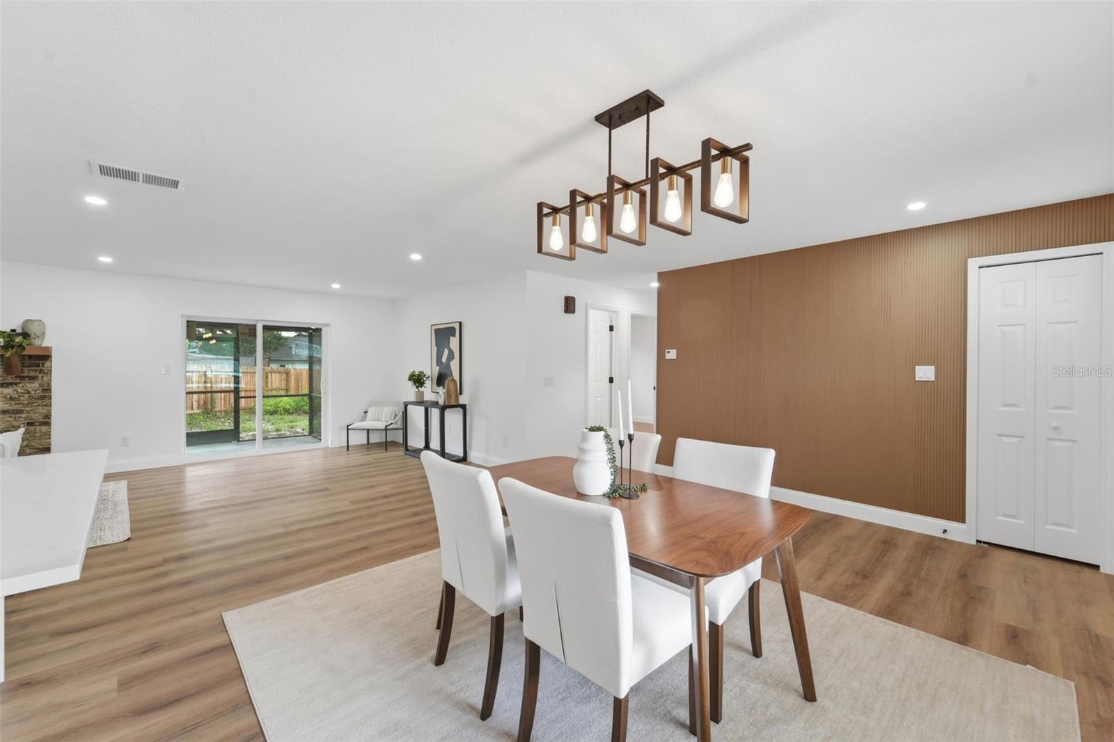 1507 YVONNE, APOPKA, FL, 32712