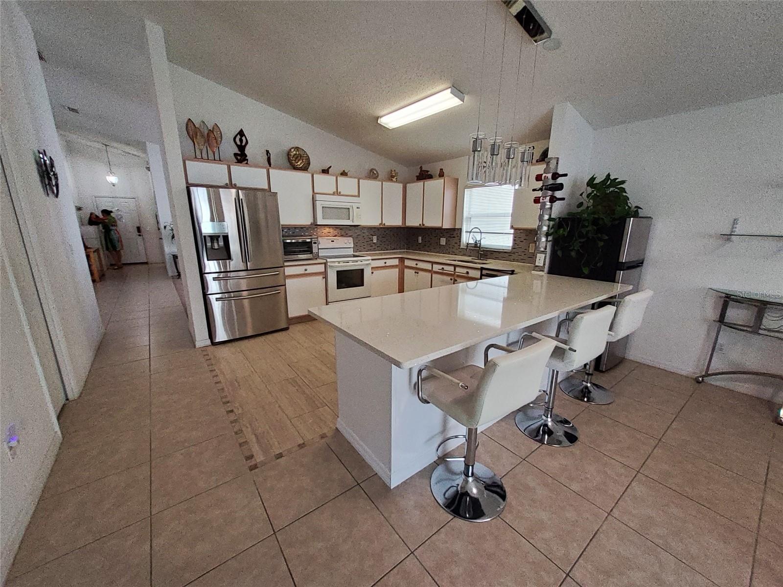 944 LOCKBREEZE DR, DAVENPORT, FL, 33897