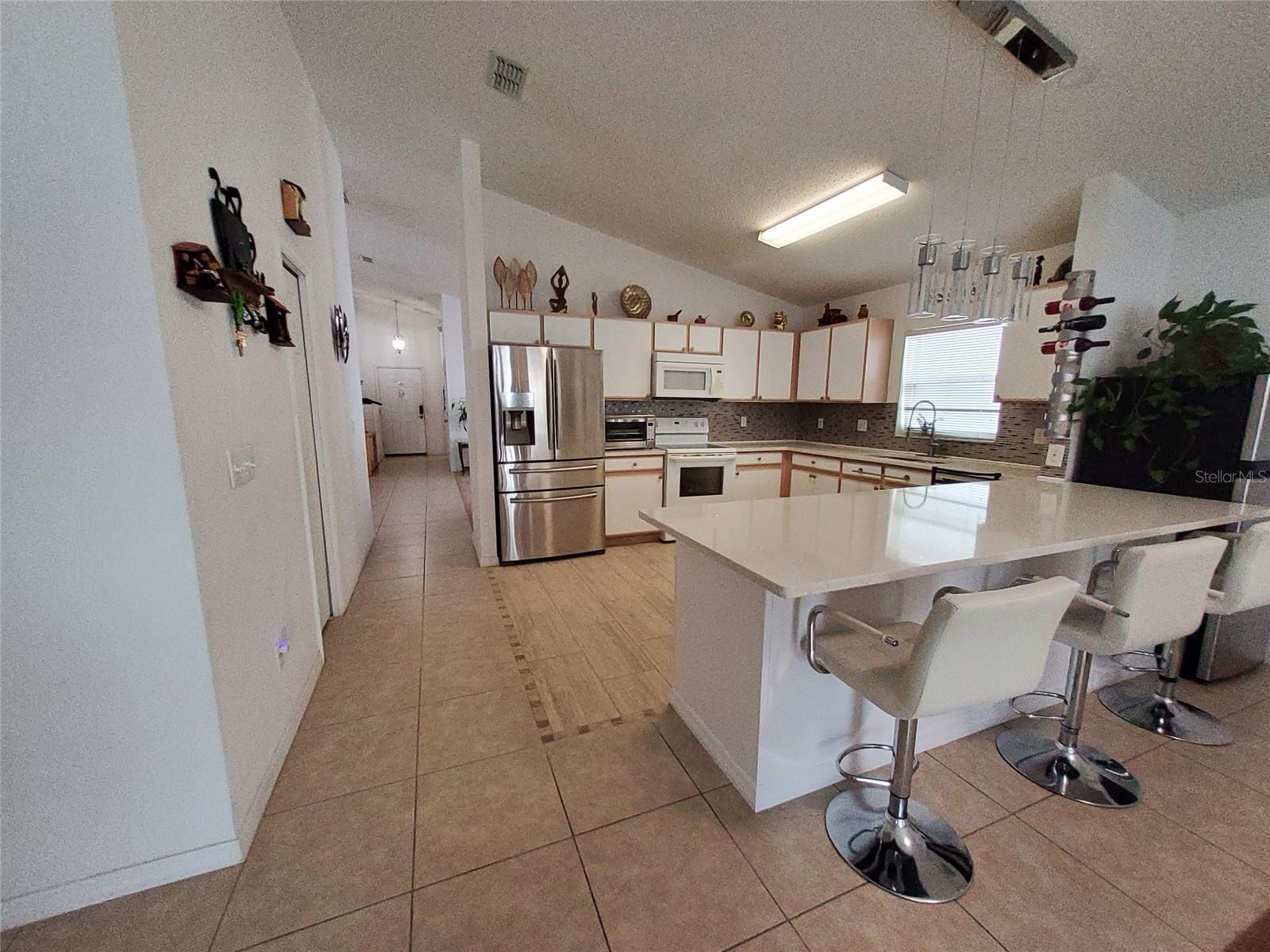944 LOCKBREEZE DR, DAVENPORT, FL, 33897