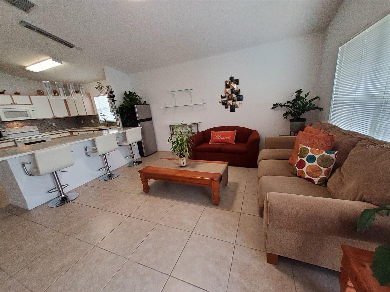 944 LOCKBREEZE DR, DAVENPORT, FL, 33897