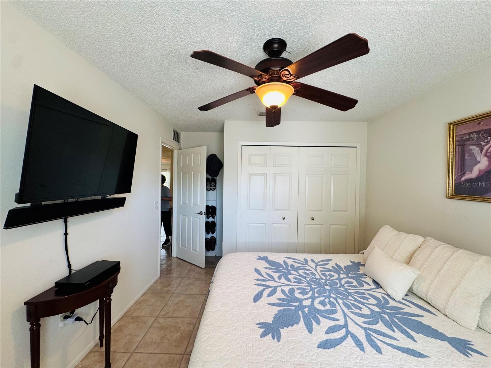 998 PONDER AVE, SARASOTA, FL, 34232